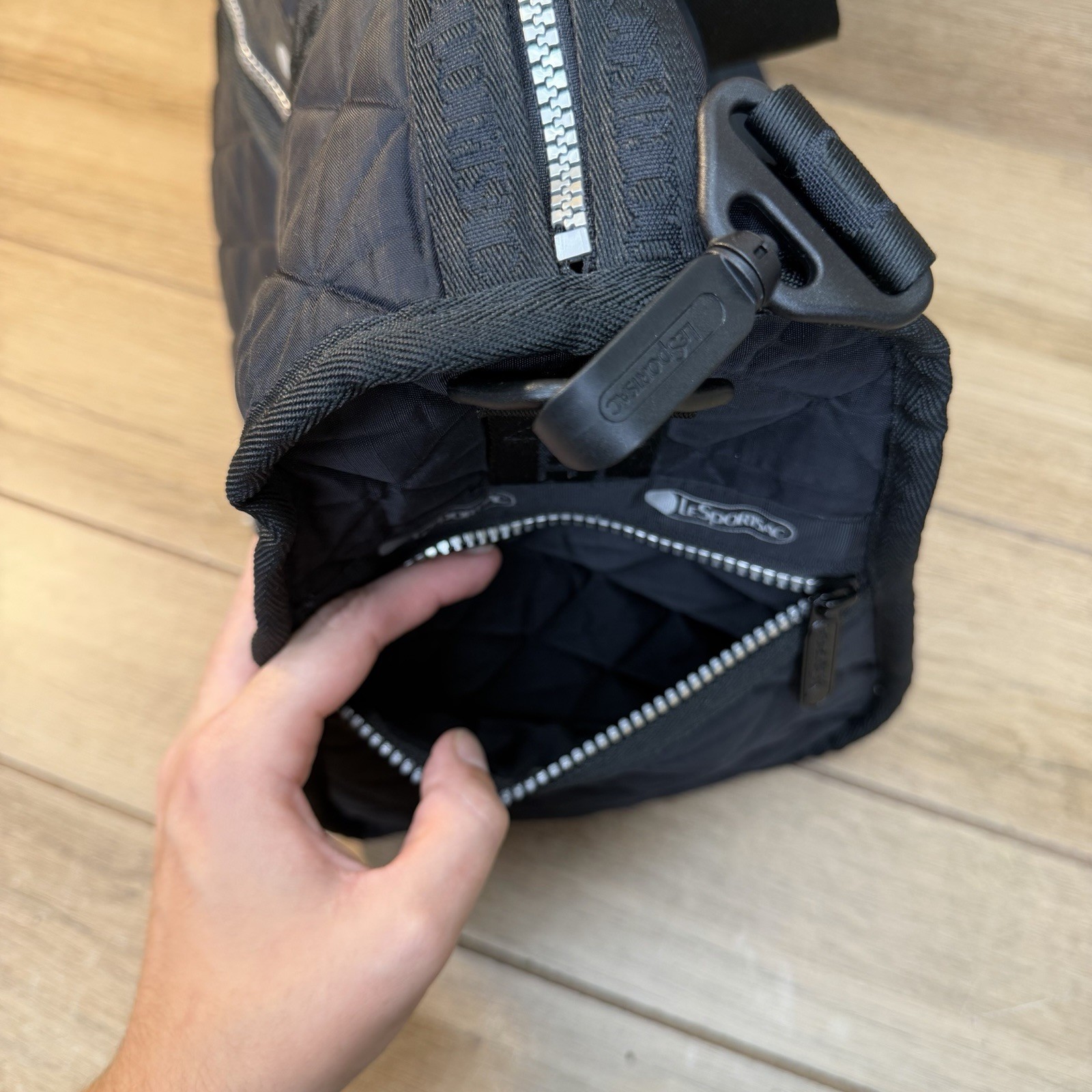 Lesportsac Quilted Black Deluxe Medium Weekender Duffle Bag Crossbody Pouch
