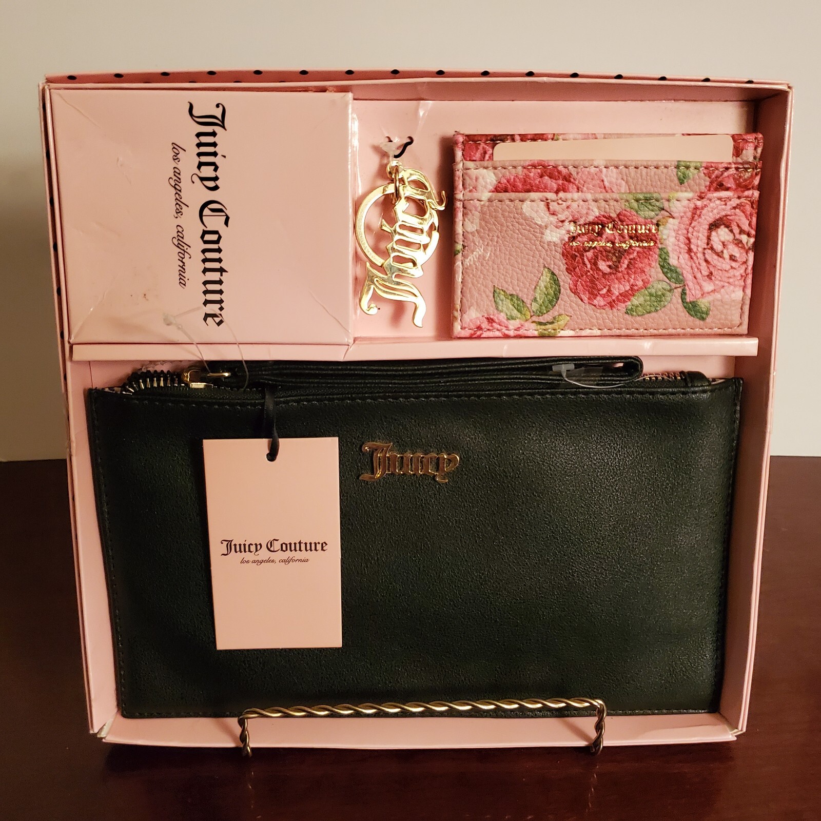 JUICY COUTURE Gift 3 PC Set Wristlet Card Wallet Keychain Gift Set New With Box
