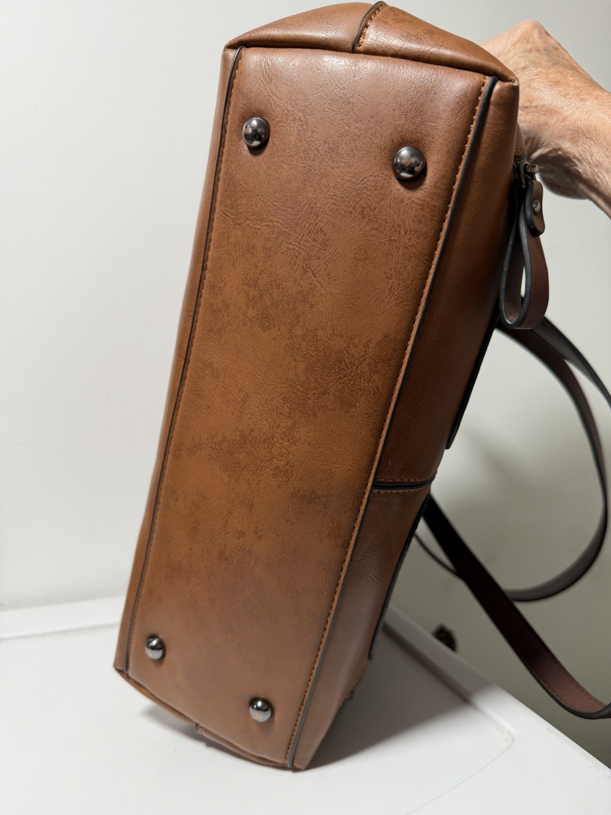 LOVEVOOK Women’s Leather Laptop Tote Bag. Office Work. 16X11X4..BROWN