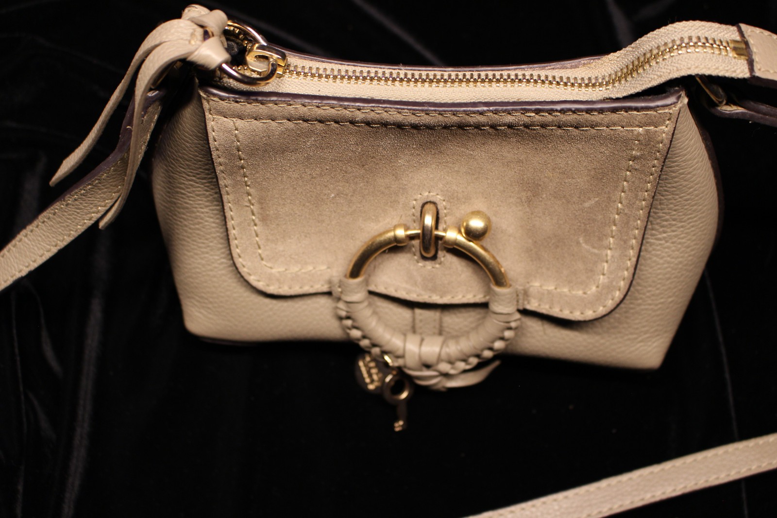 See By Chloe Crossbody bag in Olive Leather