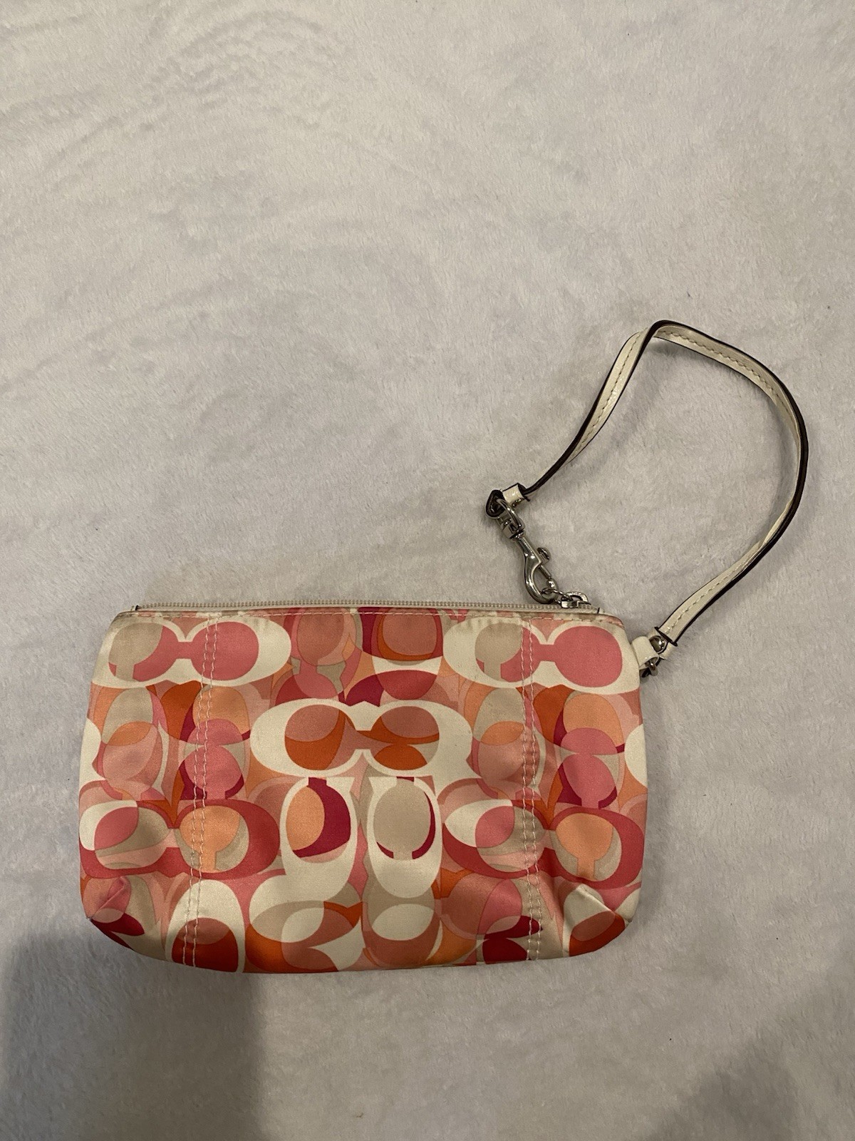 Coach Signature Logo Small Wristlet Pouch Zip Wrist Strap Pink Cream