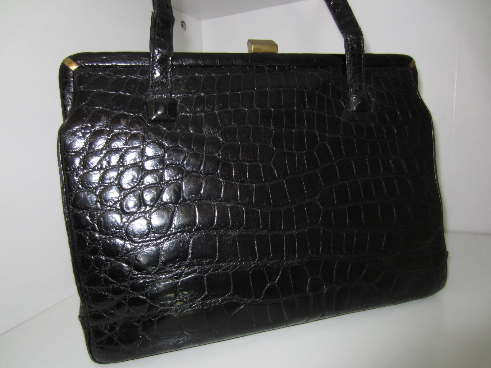 50s VINTAGE PRADO MEXICO BLACK ALLEGATOR LEATHER PURSE/ HANDBAG