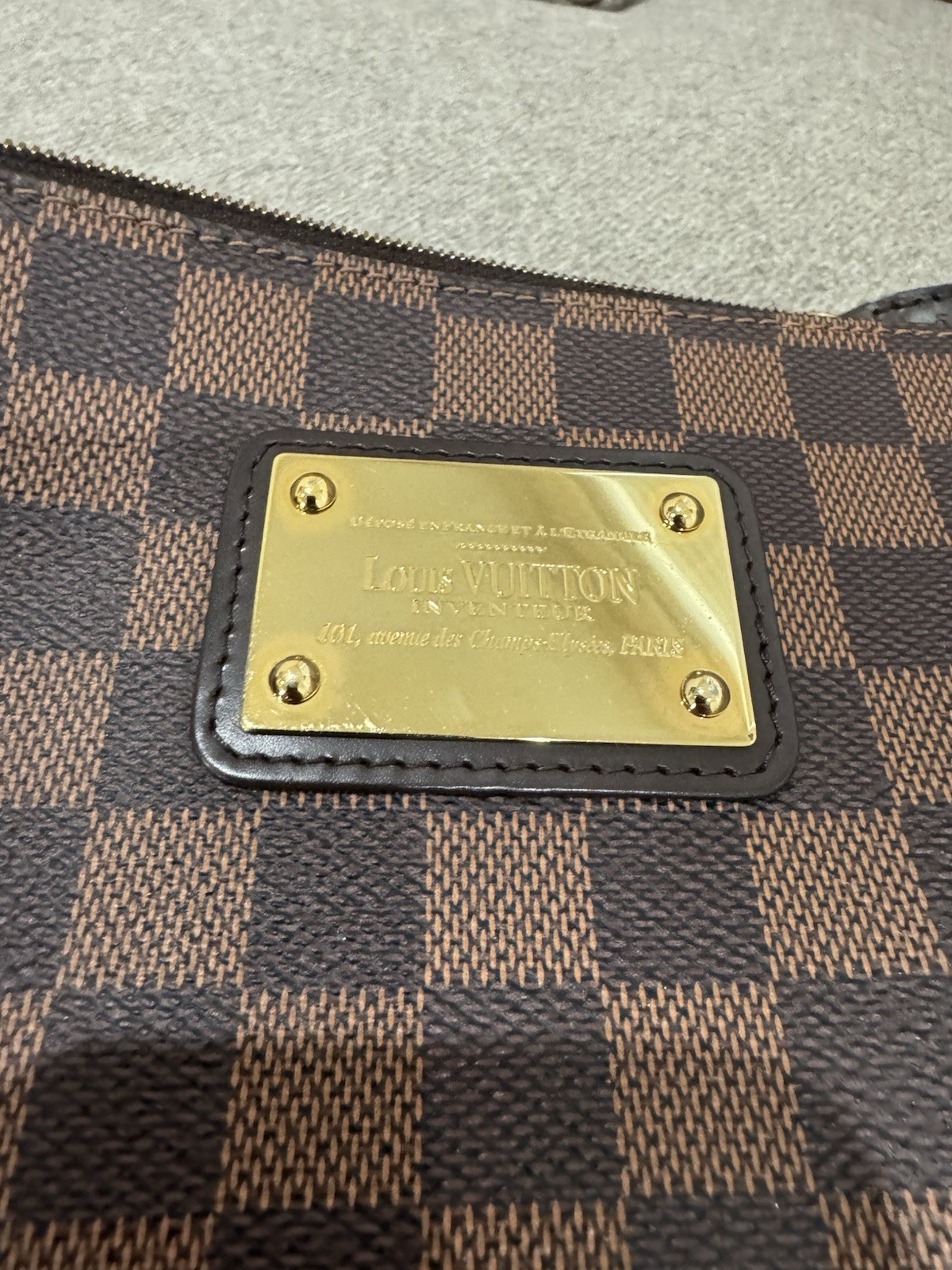 Genuine Louis Vuitton Eva Clutch Damier Ebene