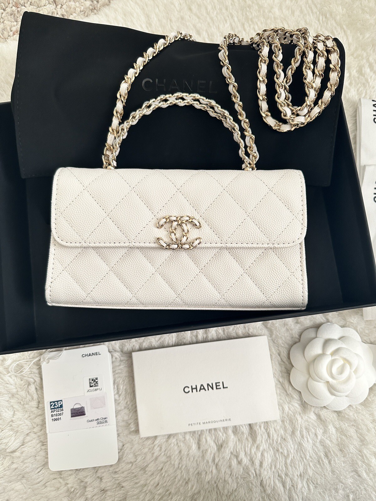 AUTHENTIC CHANEL KELLY 23P CLUTCH WITH CHAIN WHITE CAVIAR LEATHER GOLD HARDWARE