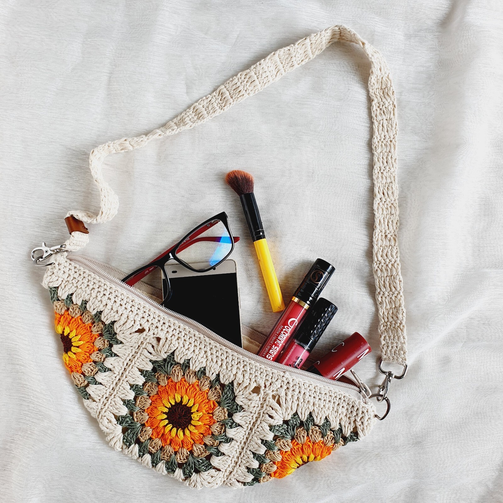 Bohemian Granny Square Crochet Bum Bag Sling Bag Fanny Bag Anti Theft Crossbody