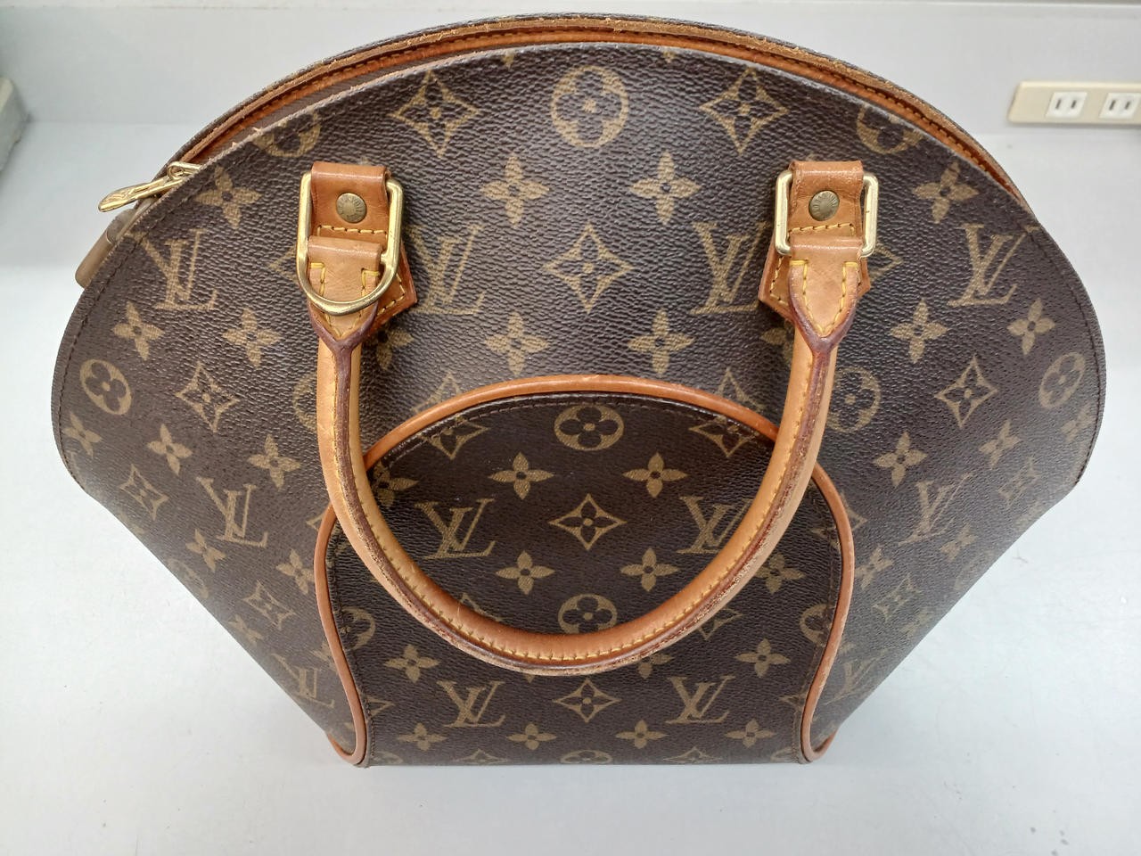 LOUIS VUITTON Monogram Ellipse MM M51126 Handbag Used