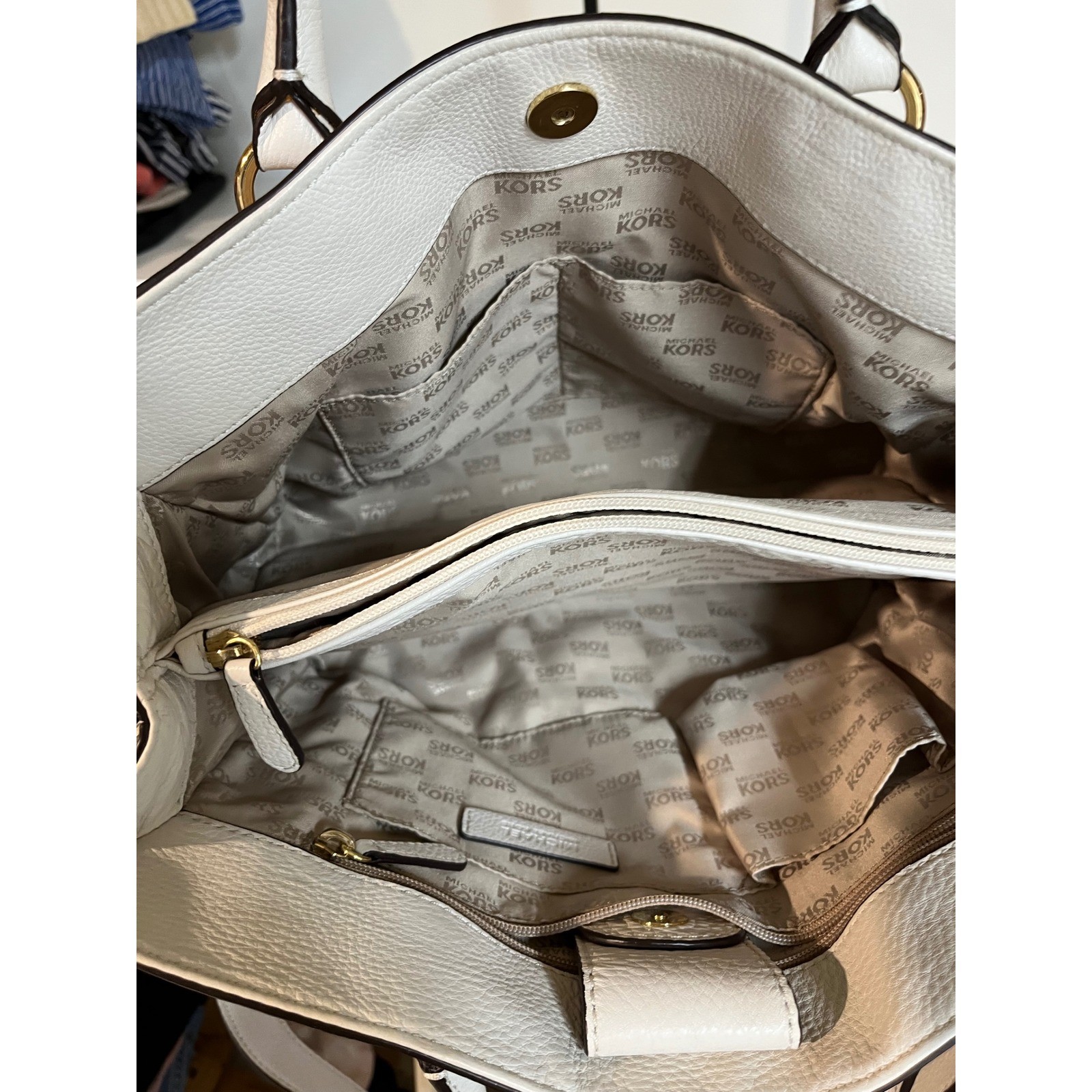Michael Kors White Leather Tote Handbag Gold Hardware Studded Detail