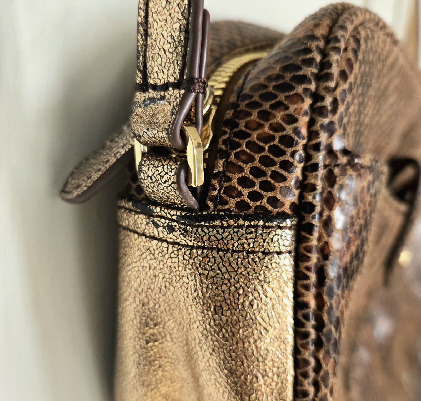 ​G.I.L.I. Bronze Snake Embossed Leather Camera Crossbody Bag Bronze Gold