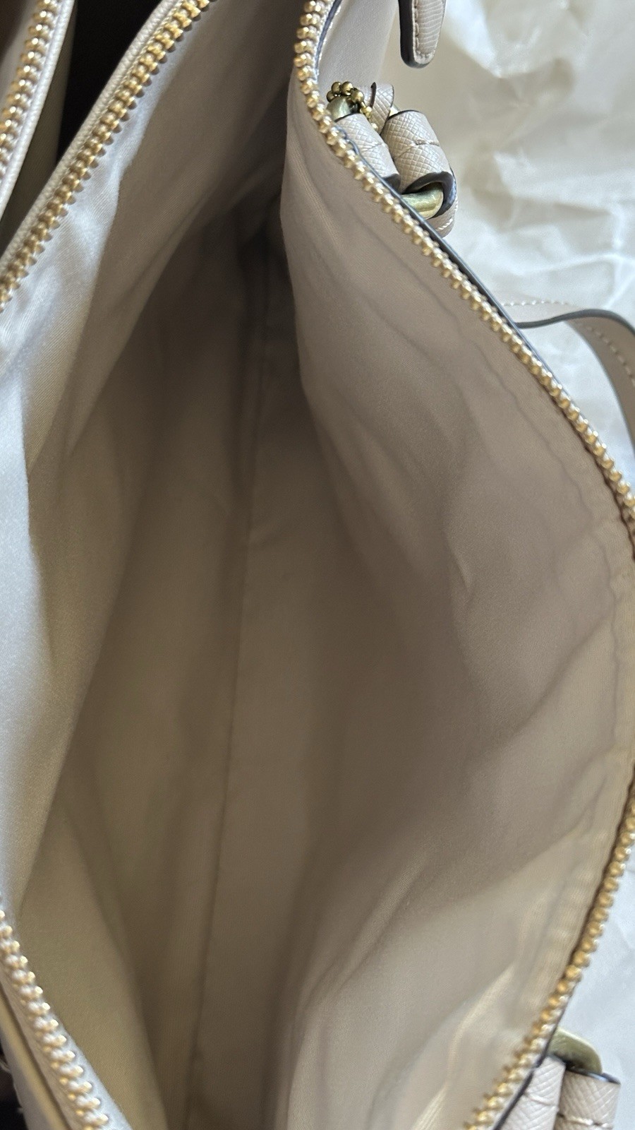 Coach Peyton Leather Jordan Double Zip Carryall Shoulder Bag Beige