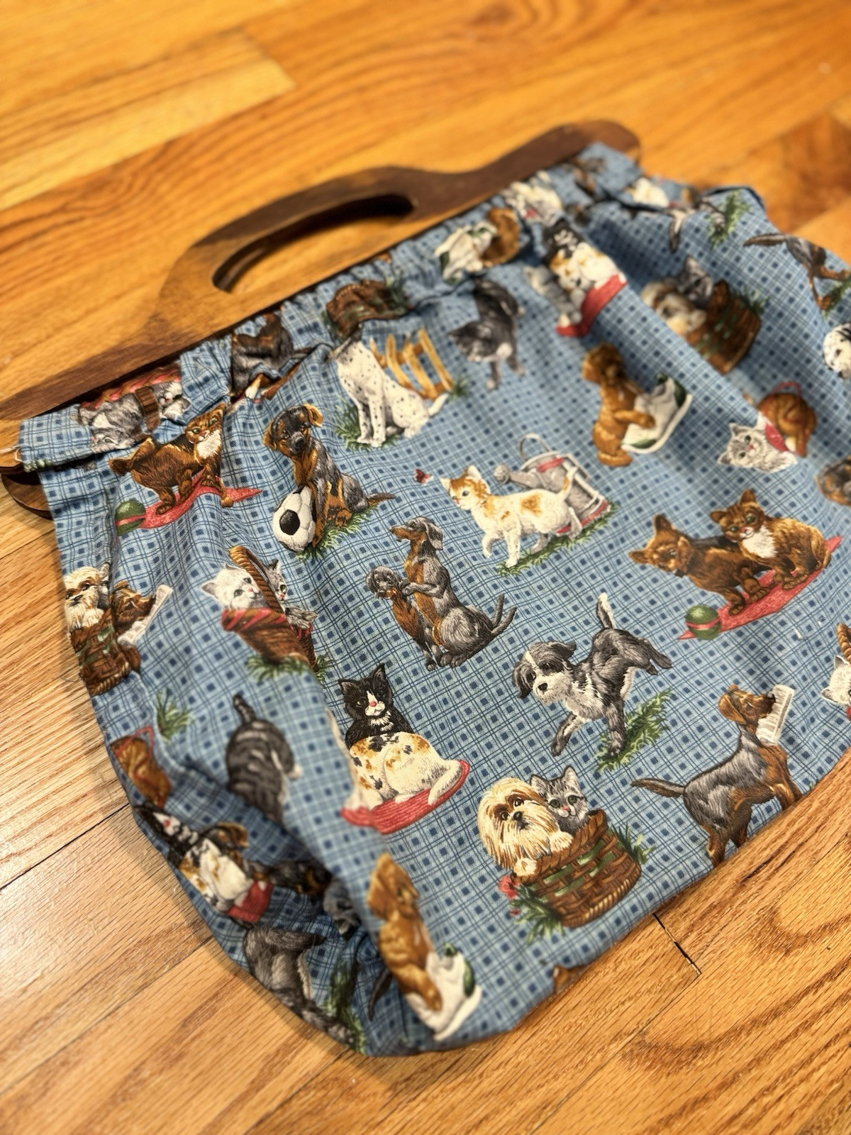 Puppy & Kitty Cute Purse With Wooden Top Handle Fabric