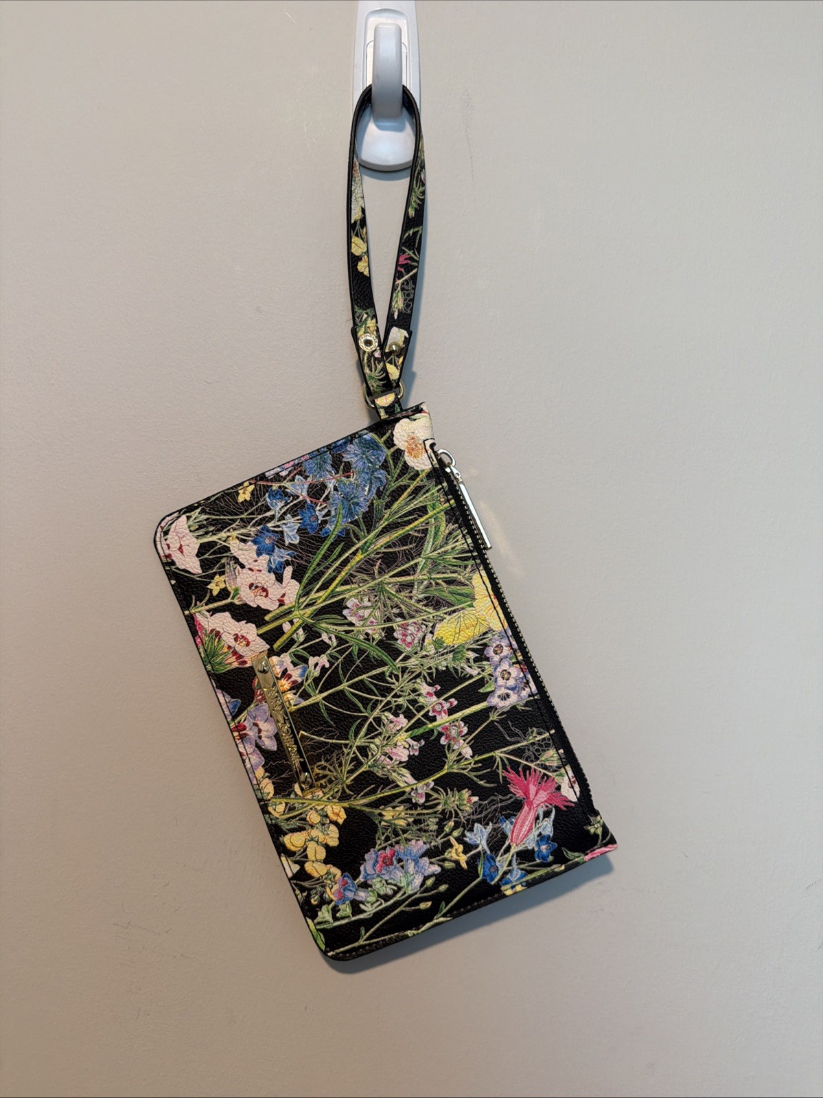 Betsey Johnson 3D Flowers Wristlet Clutch Purse No Strap, 7-inch