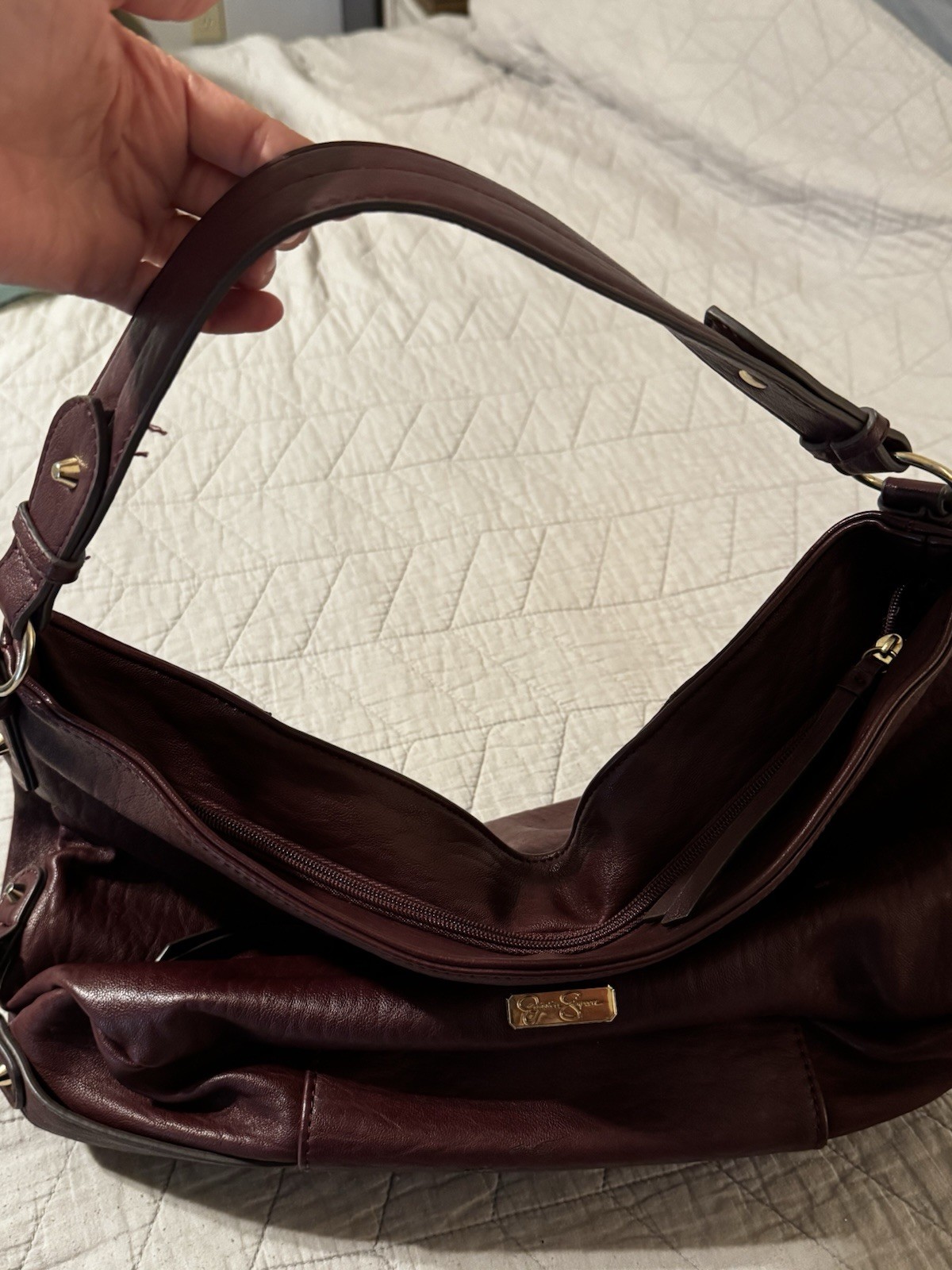 Jessica Simpson Burgundy Large Crescent Shoulder Bag Zip Gold Animal Print Lined
