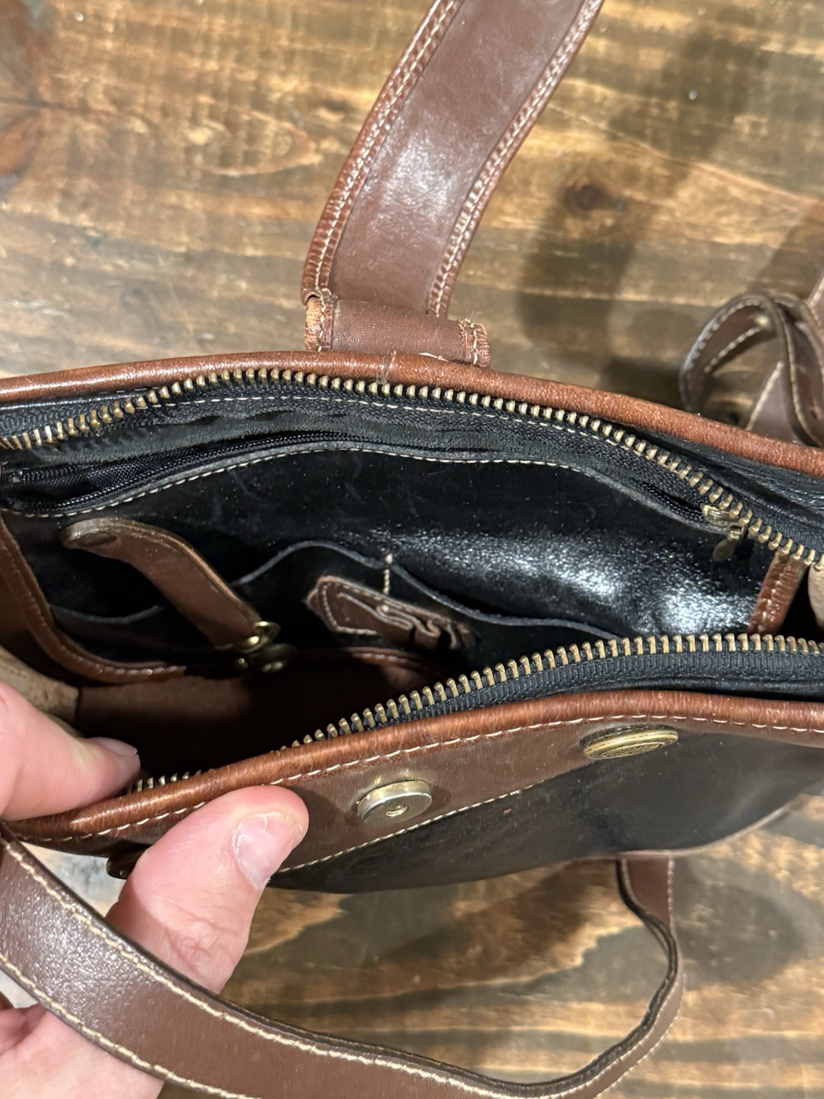 Brown & Black Small Crossbody Bag Zip Top Lined Inner Pockets Brass Hardware