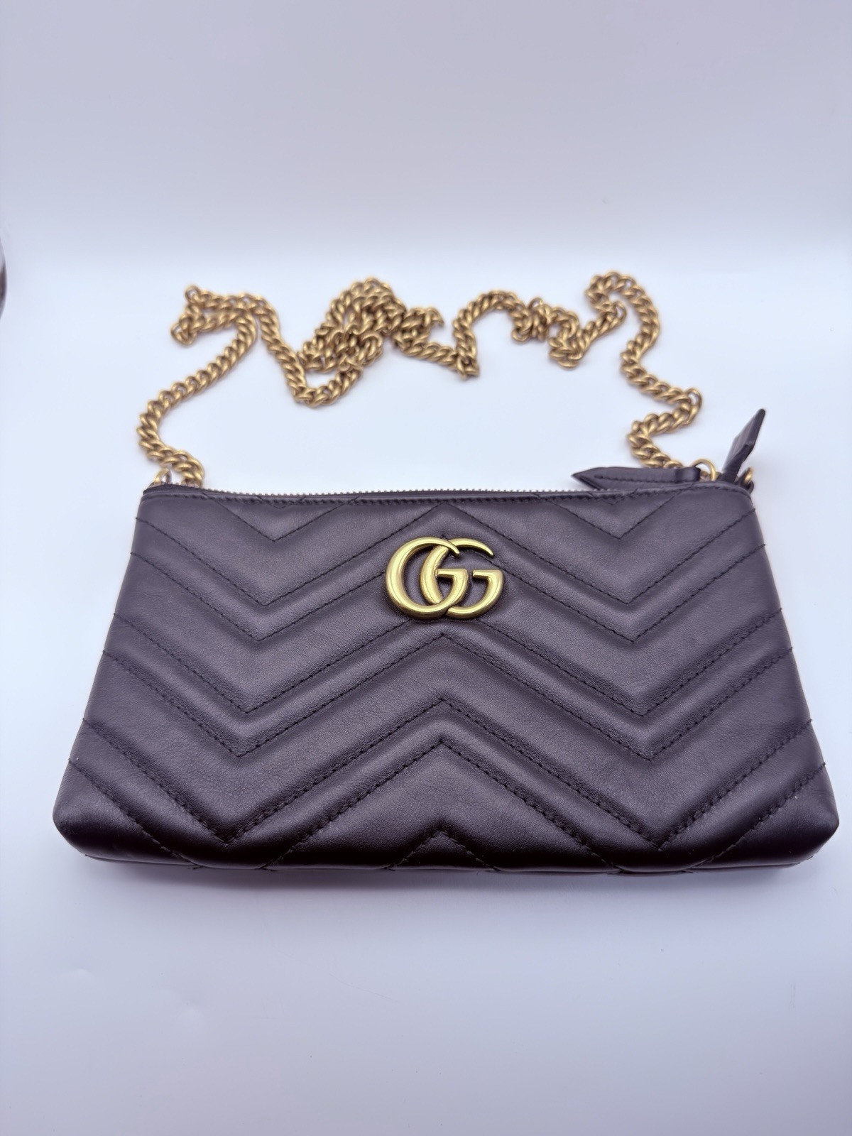 Gucci GG Marmont Mini Black Matelasse Chevron Quilted Zip Pouch Chain Strap