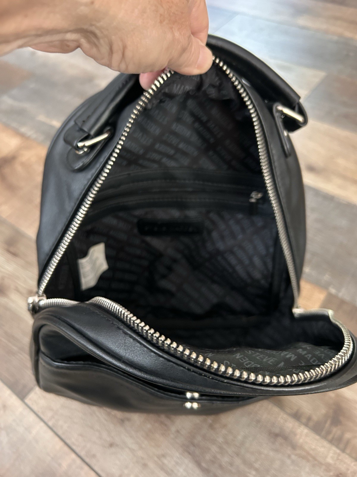 Steve Madden Black Medium Backpack Multiple Pockets Clean Versatile