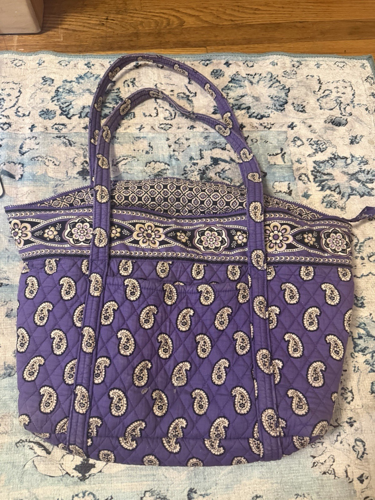 Vera Bradley Purple Paisley Quilted Zip Tote Bag w/ Lined Inner Pockets