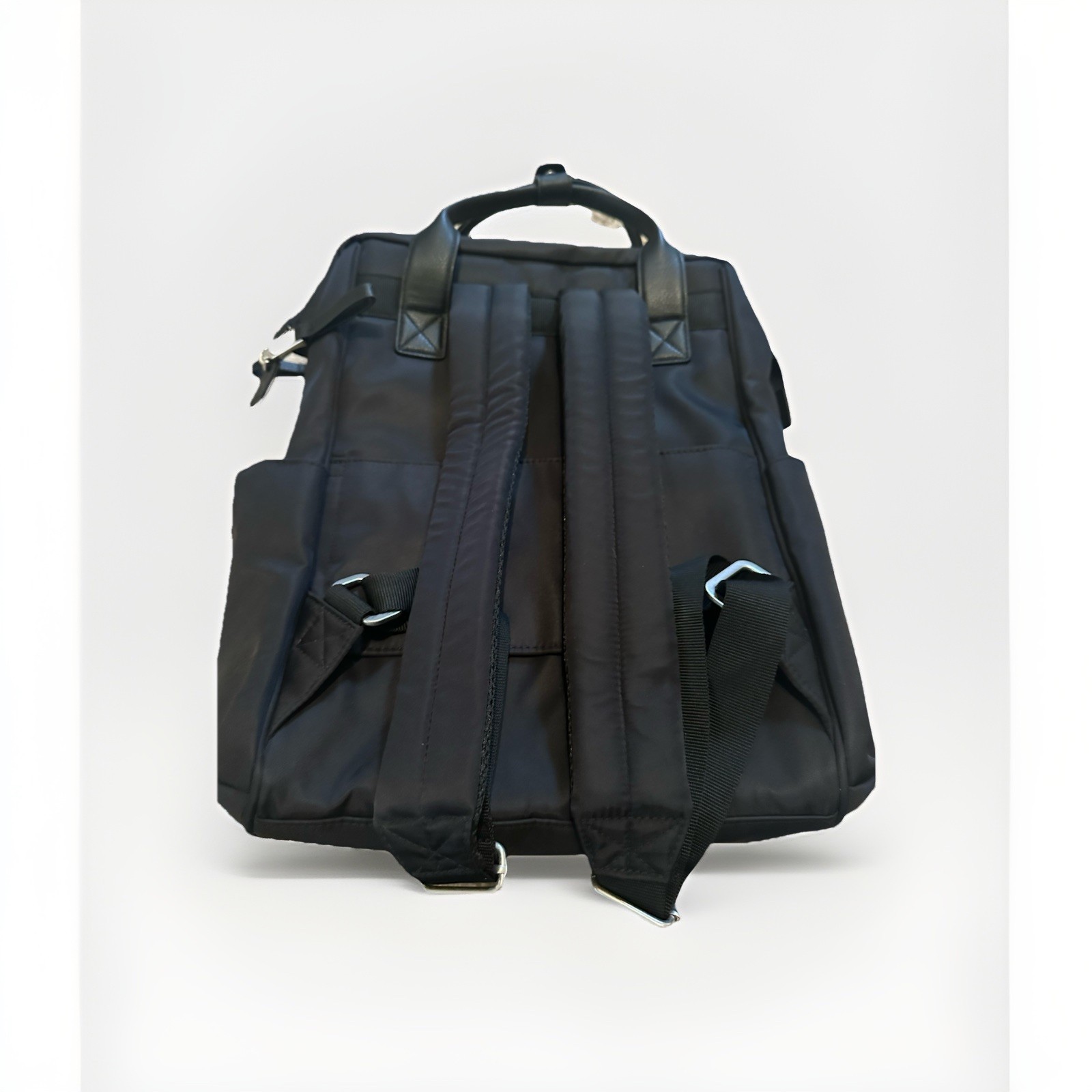 Baggallini Soho Backpack Black Laptop Purse Bag Carry On Travel RFID