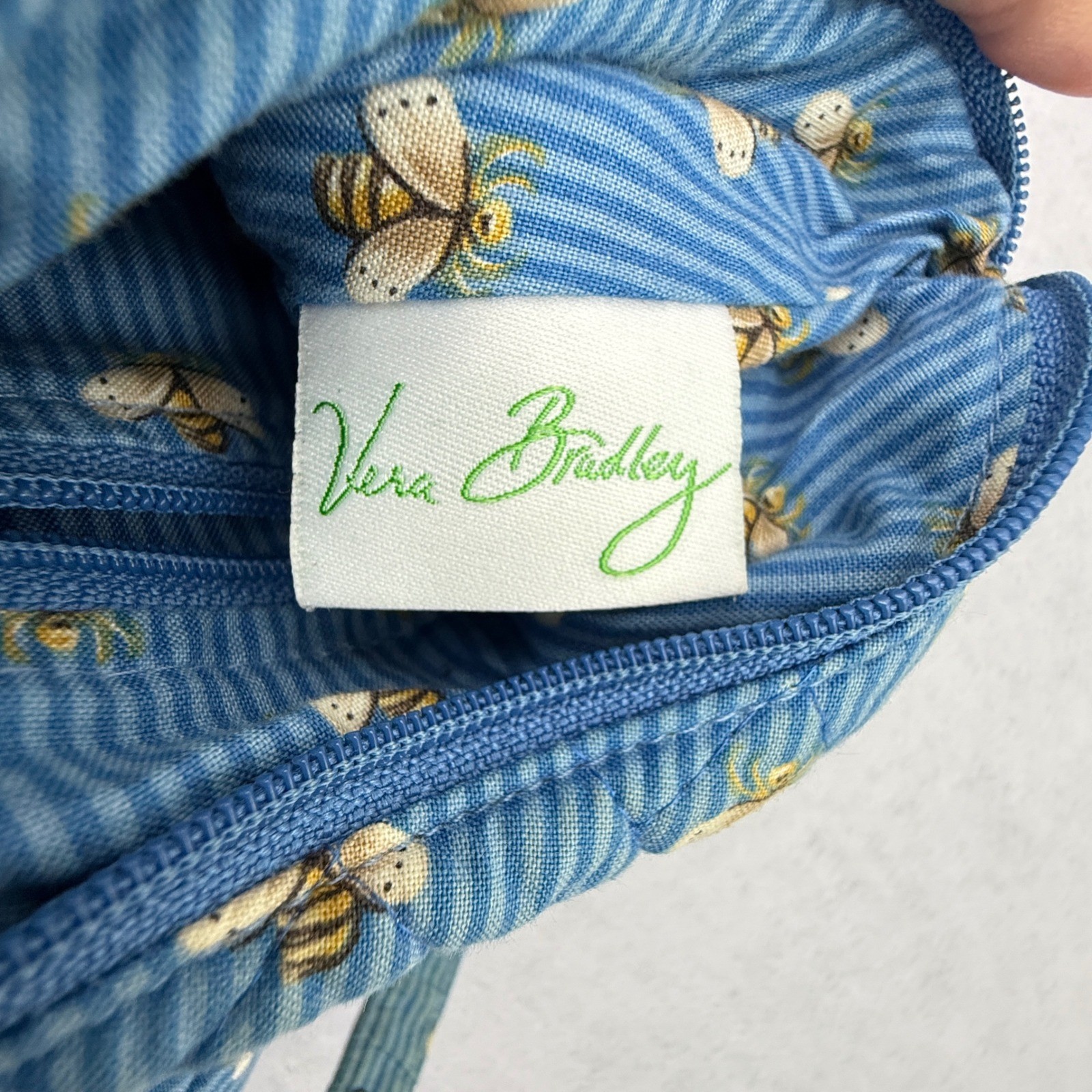 Vera Bradley Blue Quilted Bee Molly Shoulder Bag Blue Bee Quilted Floral Cotton