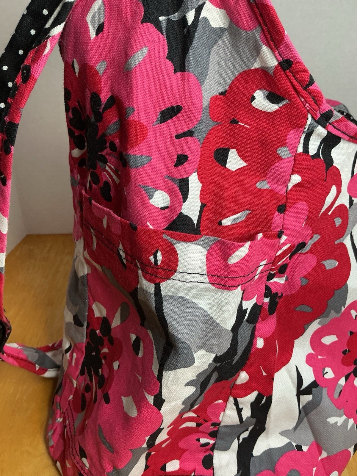 Thirty-One Reversible Bold Bloom Floral Shoulder crossbody HOBO bag
