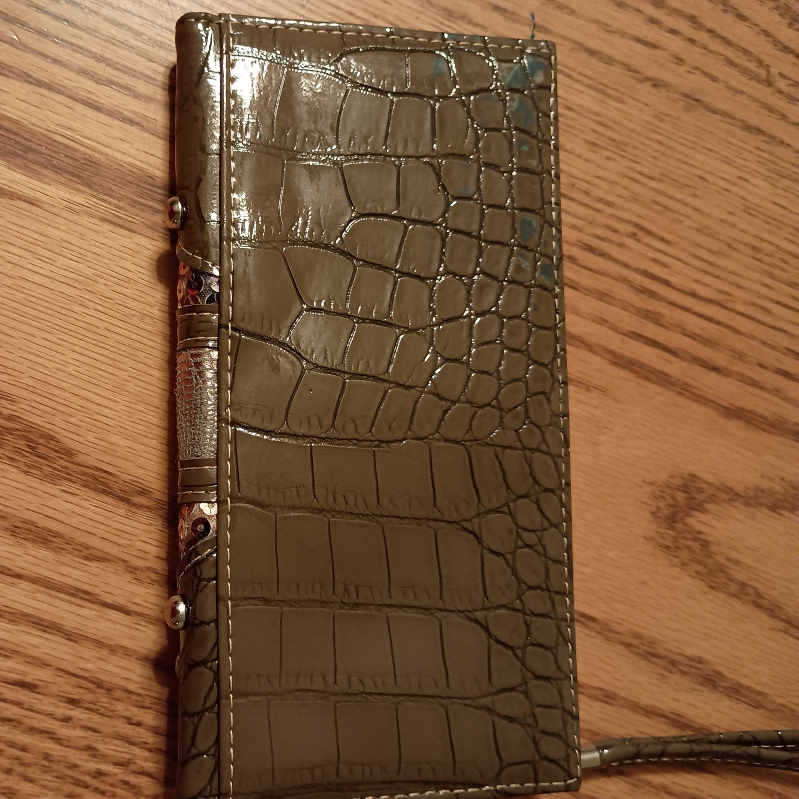 Sequence Woman’s Clutch Purse, unbranded, brown and gold patterns