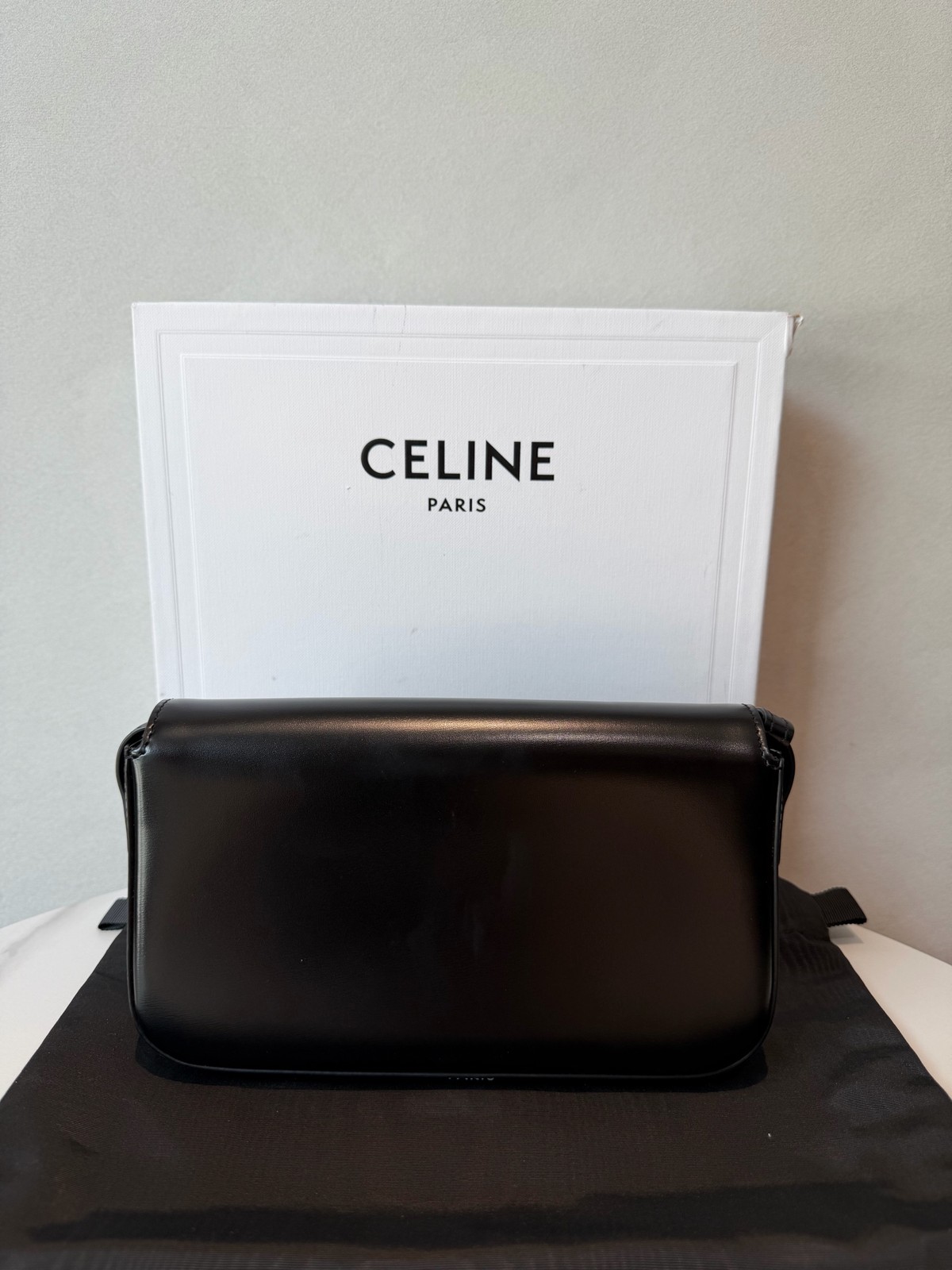 Celine Triomphe 20.5cm Black Calfskin Gold Hardware Underarm Bag Duty Paid