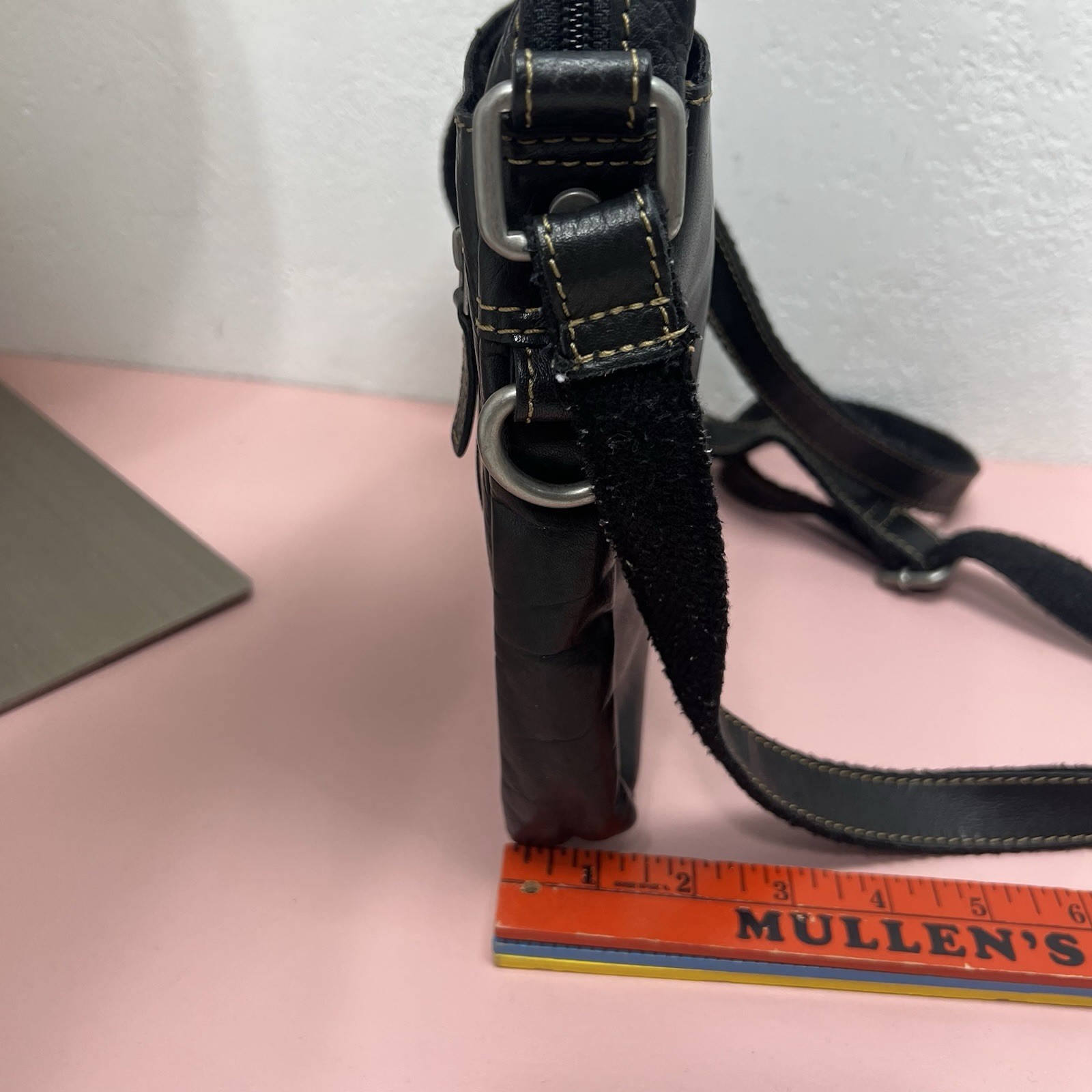 Jack Georges Voyager Slim Buffalo Leather Crossbody Bag – Black