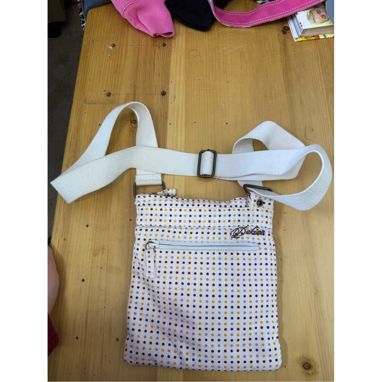 Dakine Y2K Jo Jo Canvas Crossbody Bag Purse White Polka Dot Adjustable Top Zip