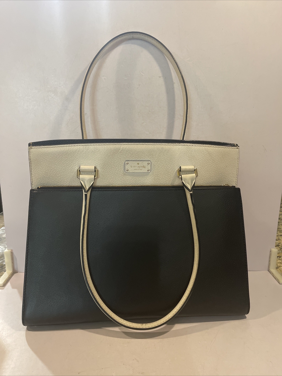 KATE SPADE Grove Street Caley Large Shoulder Bag Black & Cream 12 x 15” 😊