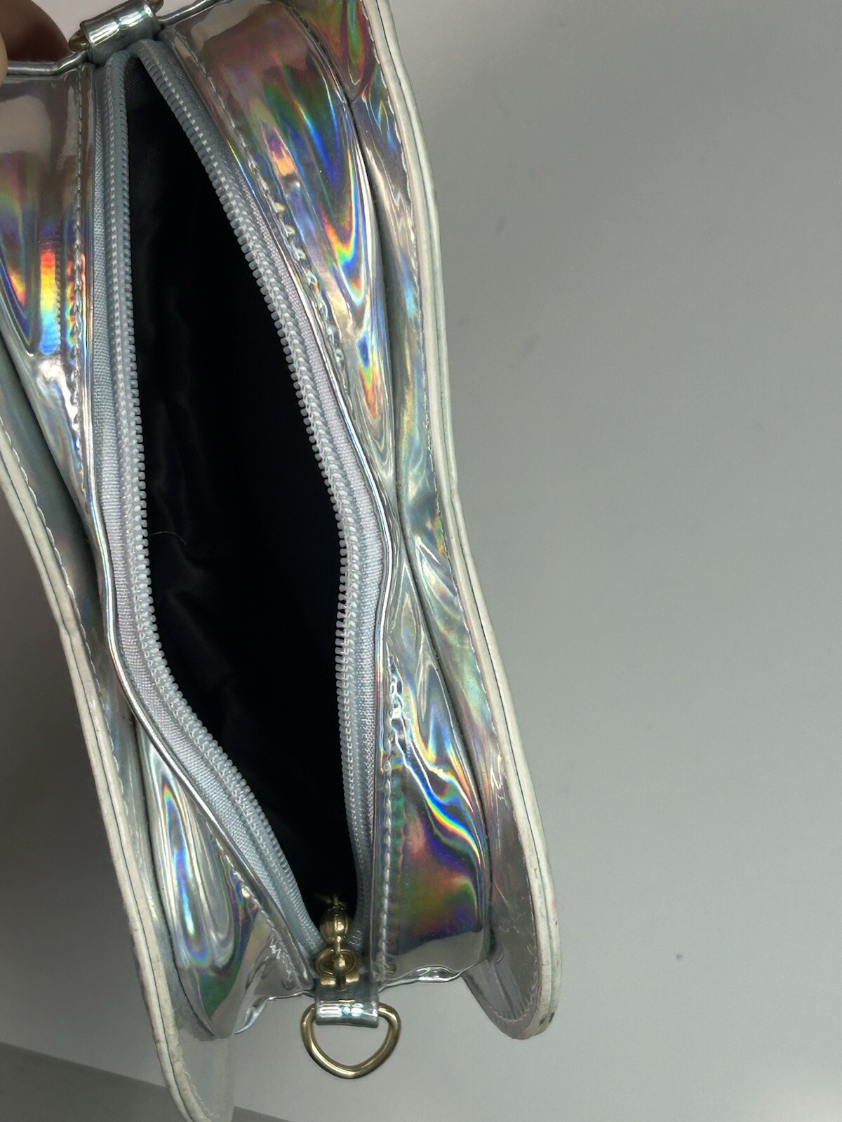 Heart Breaker Purse HOLO