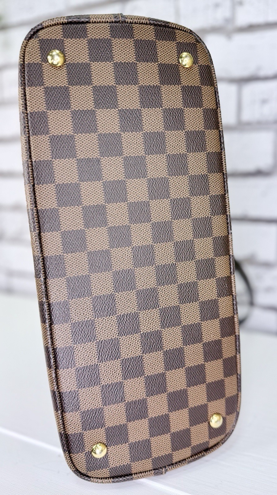 Louis Vuitton Damier Ebene Kensington Tote