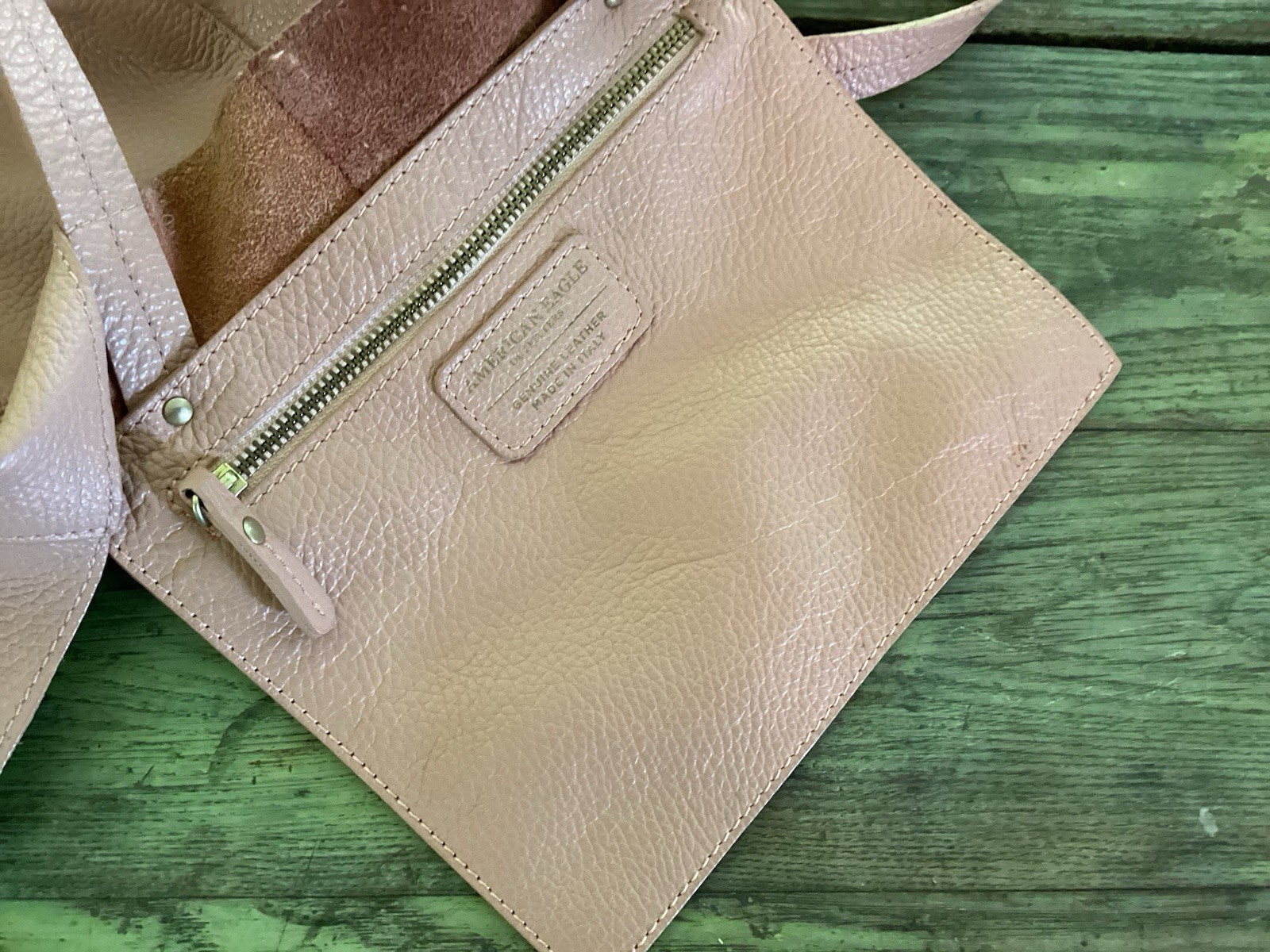 American Eagle Blush Pebble Large Satchel Shoulder Bag Italy