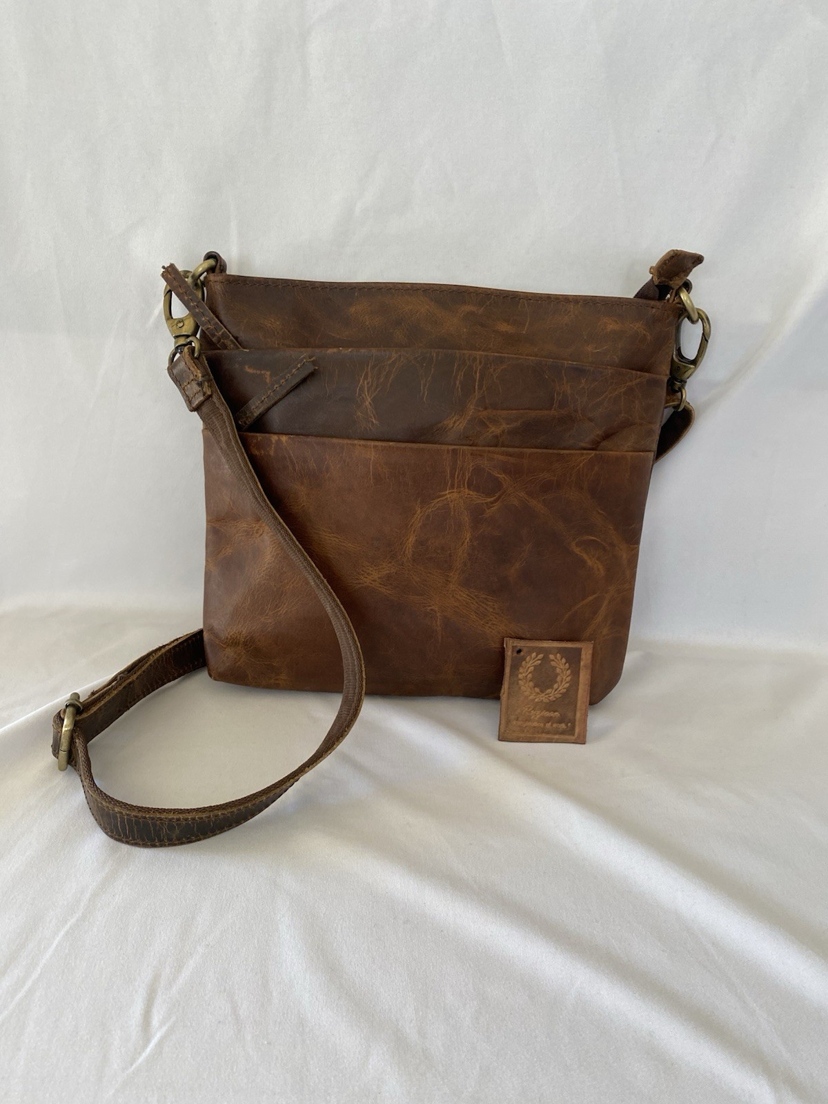 Unisex Travel Saddle Vintage Bag Genuine Buffalo Leather Purse Crossbody Bag