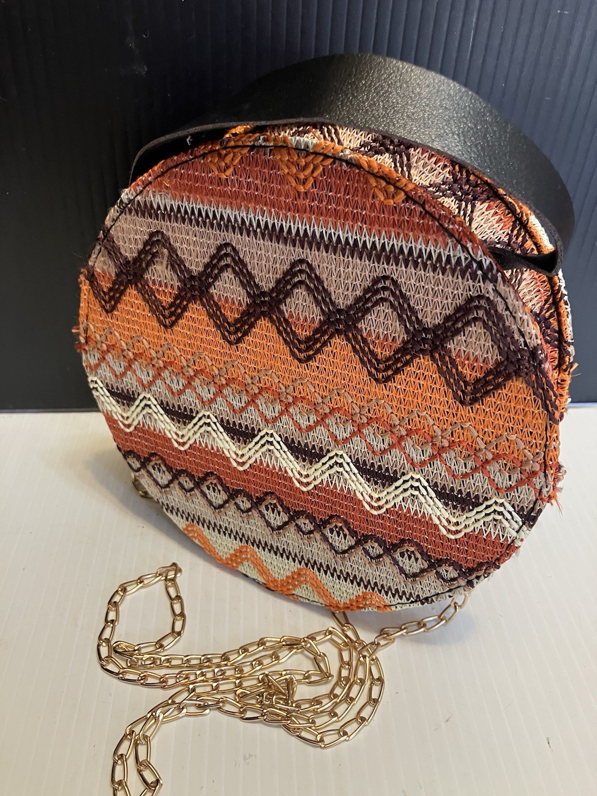 New Embroidered Crossbody Hat Box Bag Tassel Boho Purse Clutch Strap & Chain