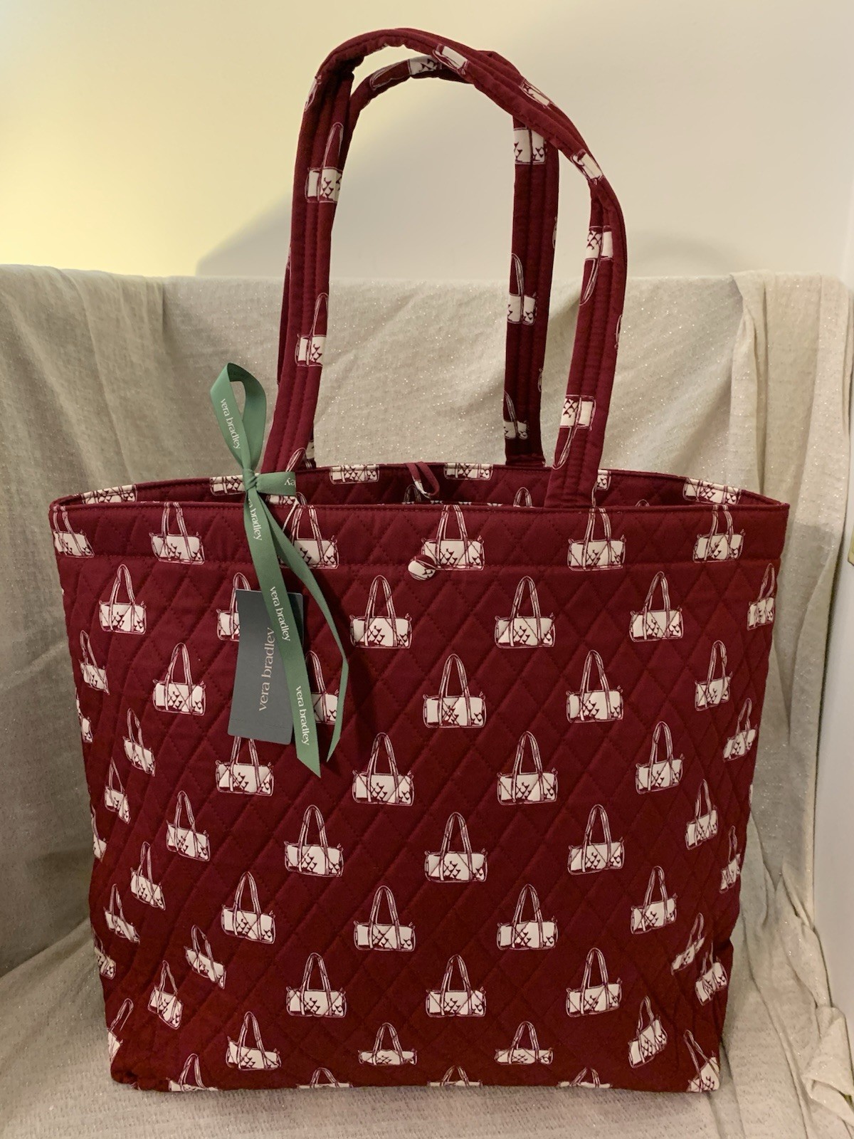 Vera Bradley Duffel Mosaic In Burgundy Large Original Tote Bag – NWT MSRP $100