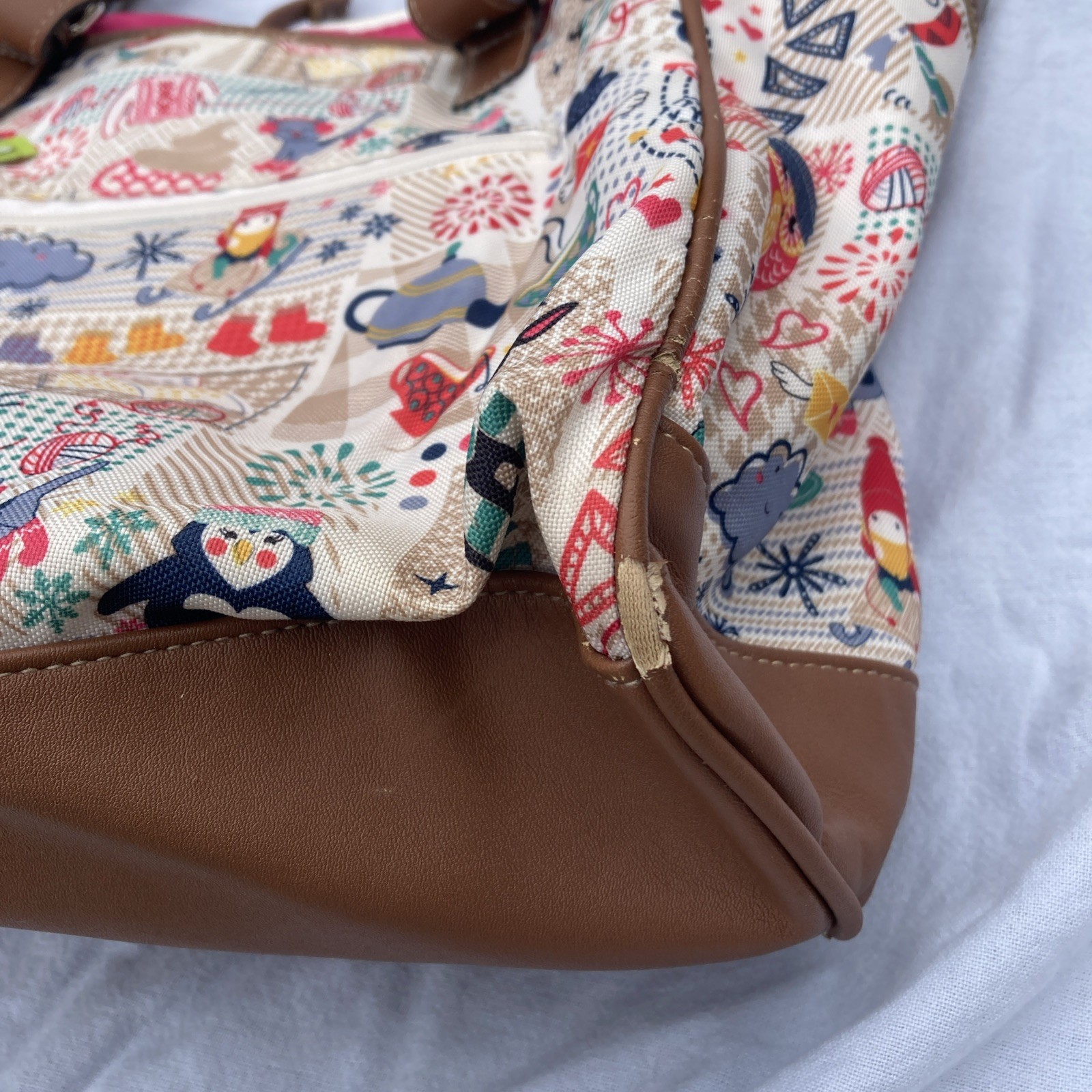 Lilly Bloom Floral Canvas Tote Bag with Brown Trim – Multicolor 13Lx4.5W*12H EUC