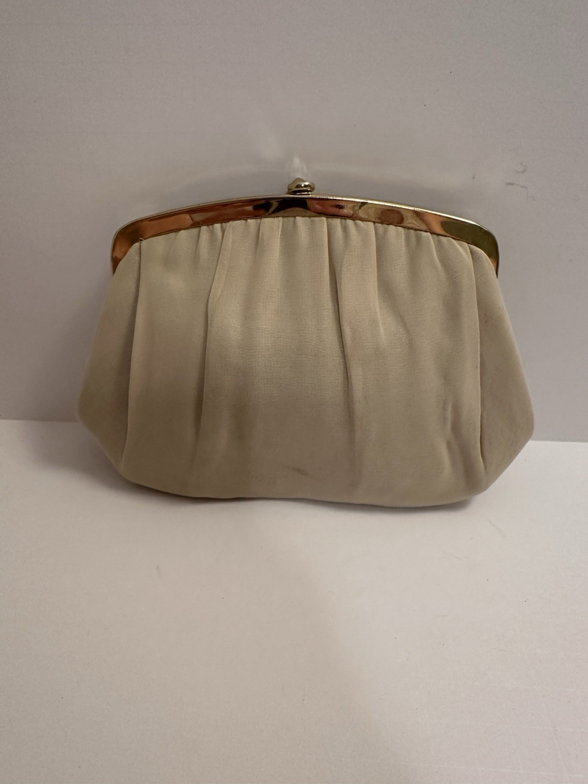 Vintage Ande Clutch Purse Cream Evening Bag w Hidden Chain 1960s