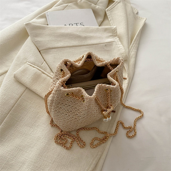 Elegant Ladies’ Mini Straw Woven Crossbody Bag with Pearl Details (Bucket Style)