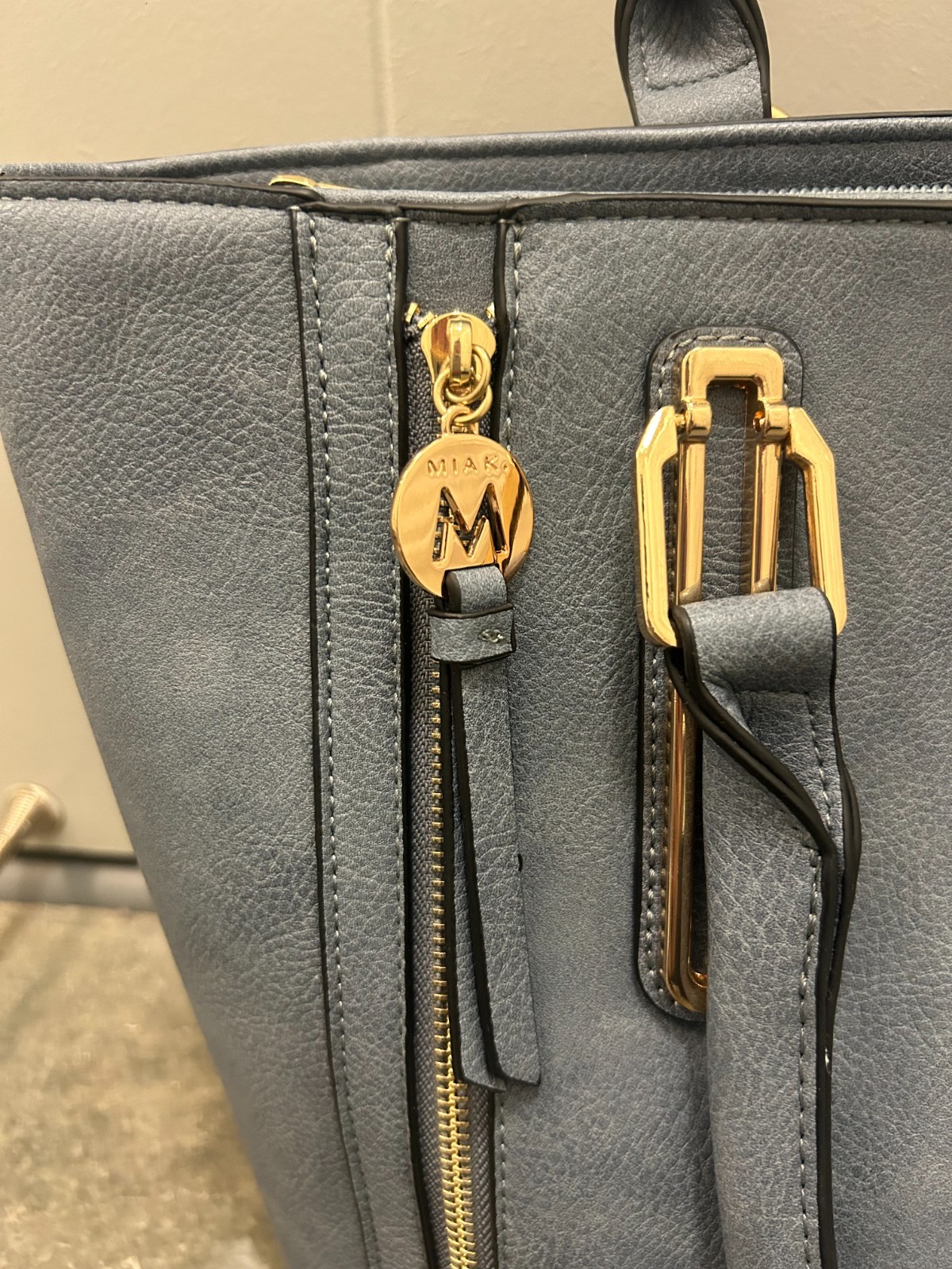 Mia K Collection Light Blue Leather Tote Handbag Wallet & Crossbody Strap New