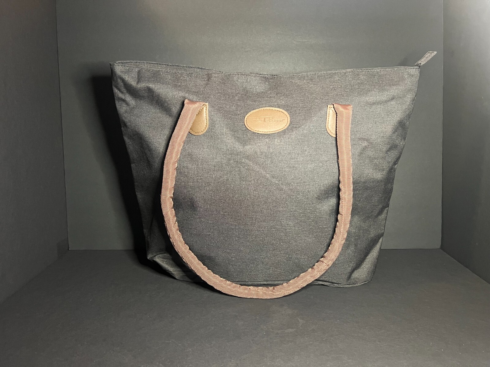 Bella Russo Oxford Charcoal Grey & Brown Weekend Travel Tote Bag 14 x 18″