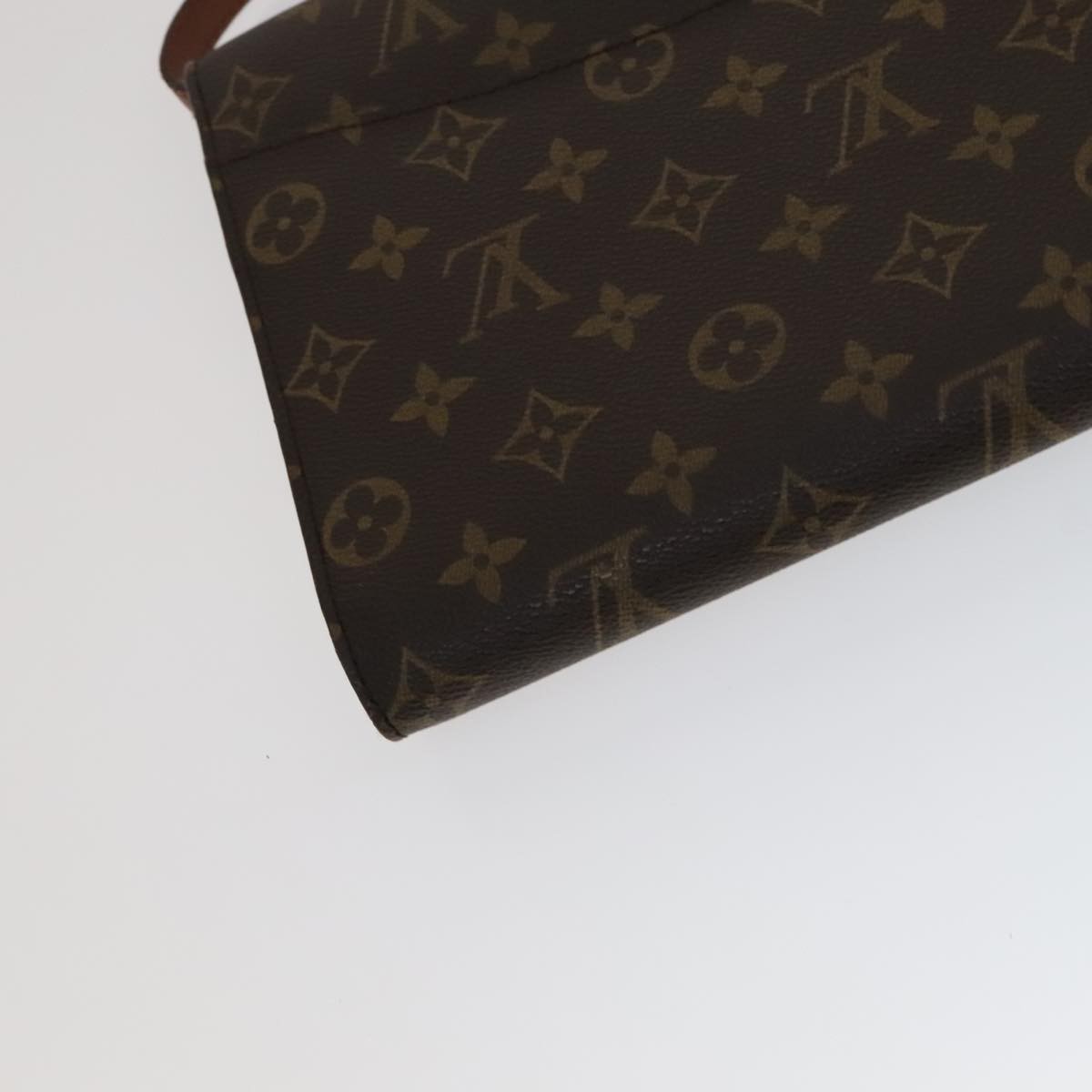 LOUIS VUITTON Monogram Bordeaux 27 Shoulder Bag M51797 LV Auth ep7146