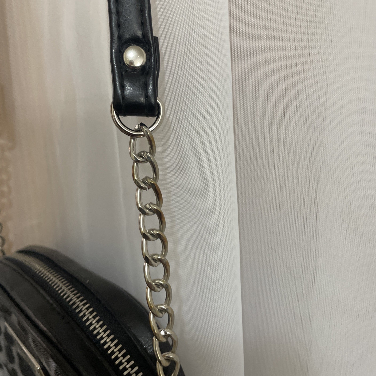 Kenneth Cole Small Purse Over The Shoulder Animal Print Adjustable
