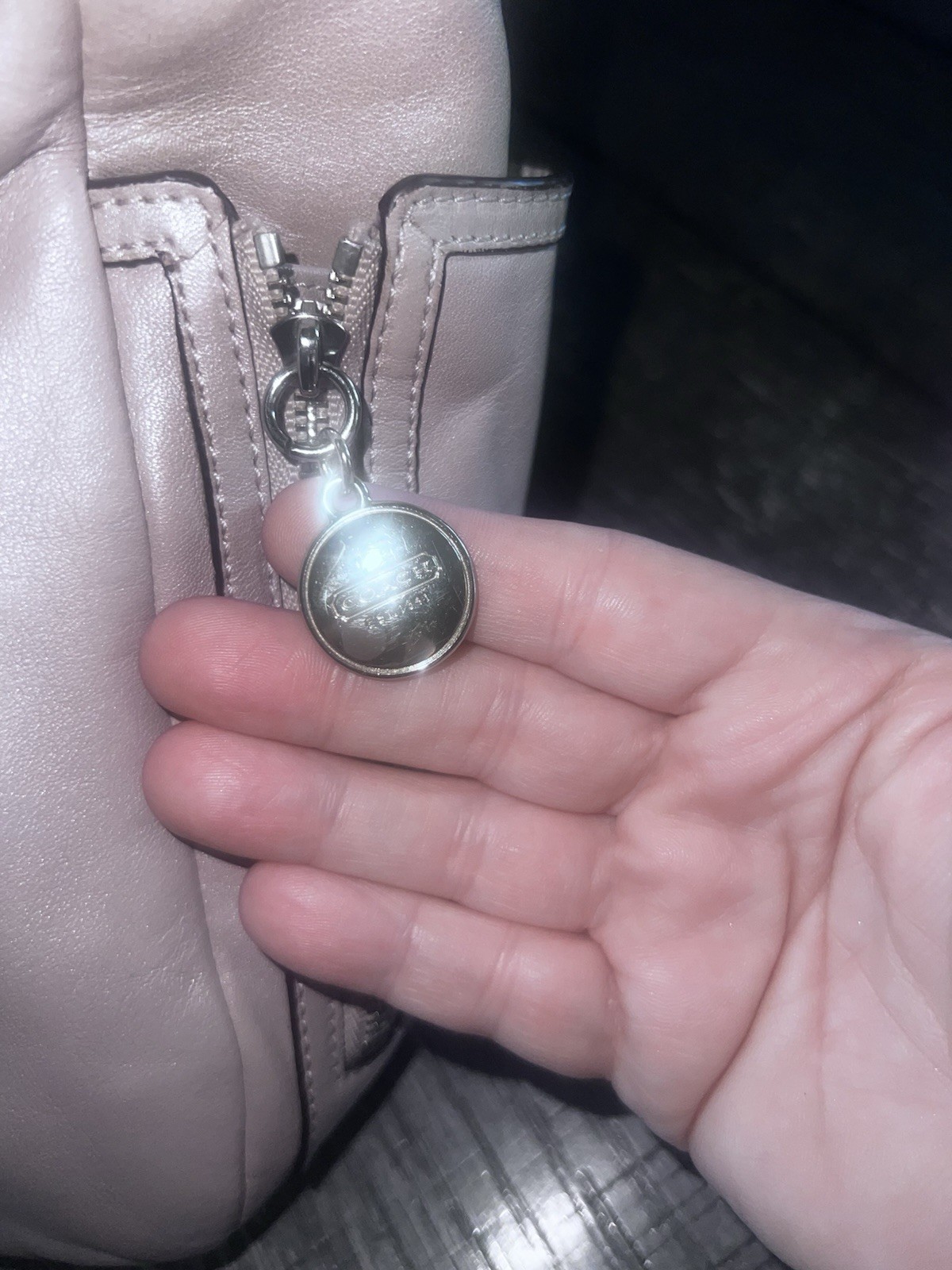 Coach Leather Pearl Hampton With Hang Tag! Great Condition!