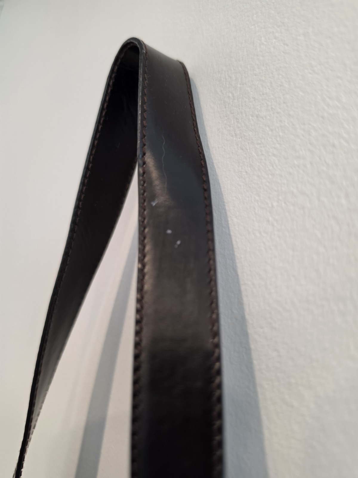 Salvatore Ferragamo Black Logo Shoulder Bag Lined Pockets Dust Bag