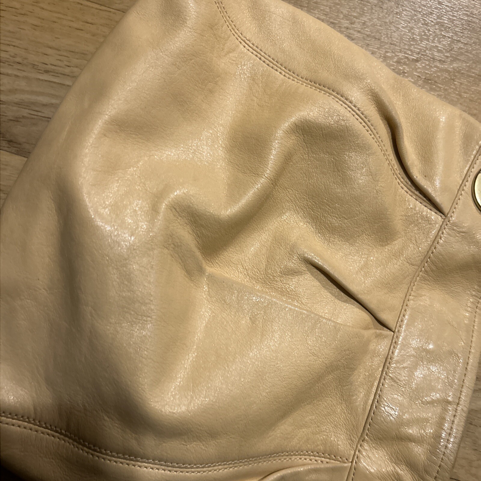 Coach Madison One strap Hobo Shoulder Bag Pale Yellow Tan Beige Color