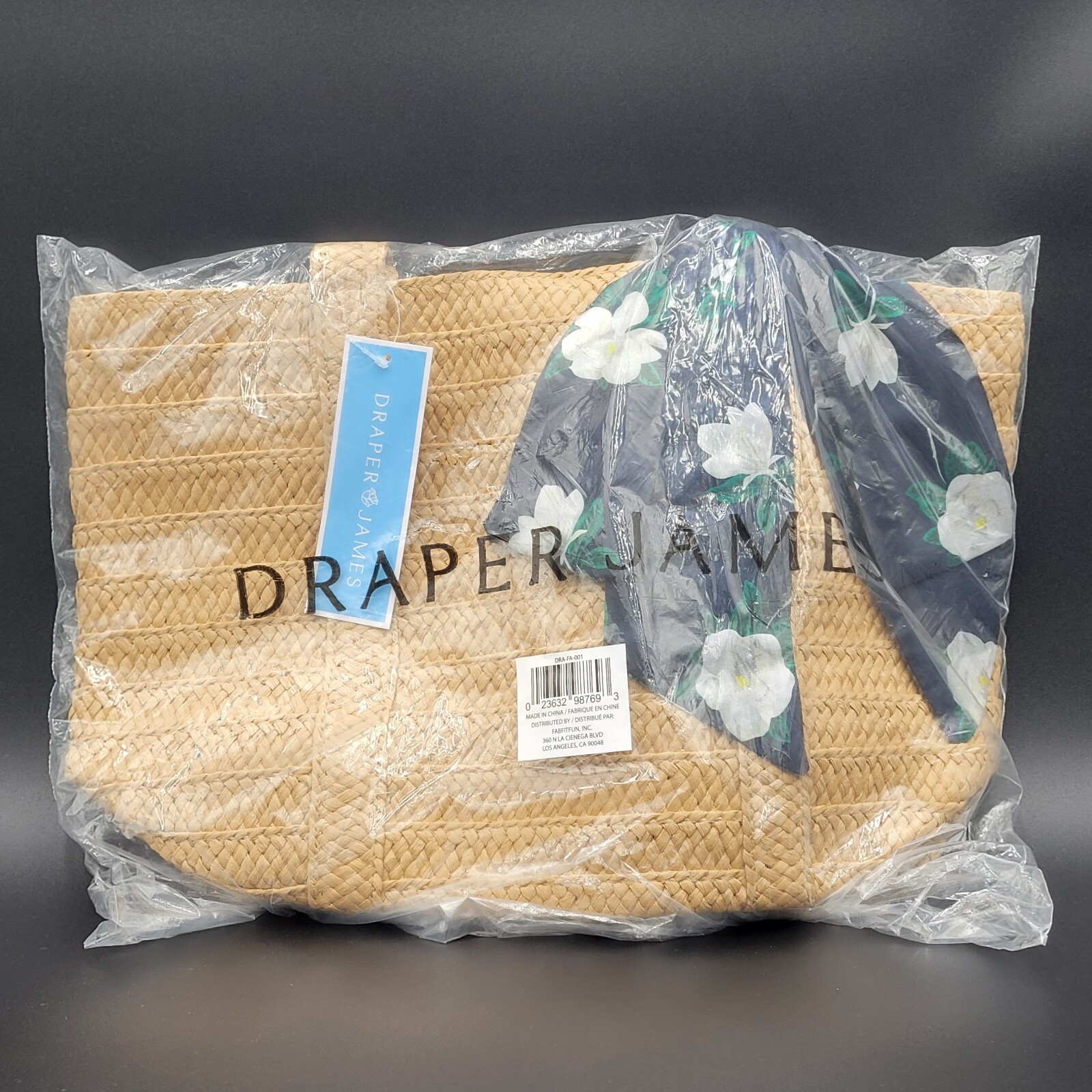 Draper James Everyday Straw Bag With Navy Floral Bow – New with tags -Beach Tote