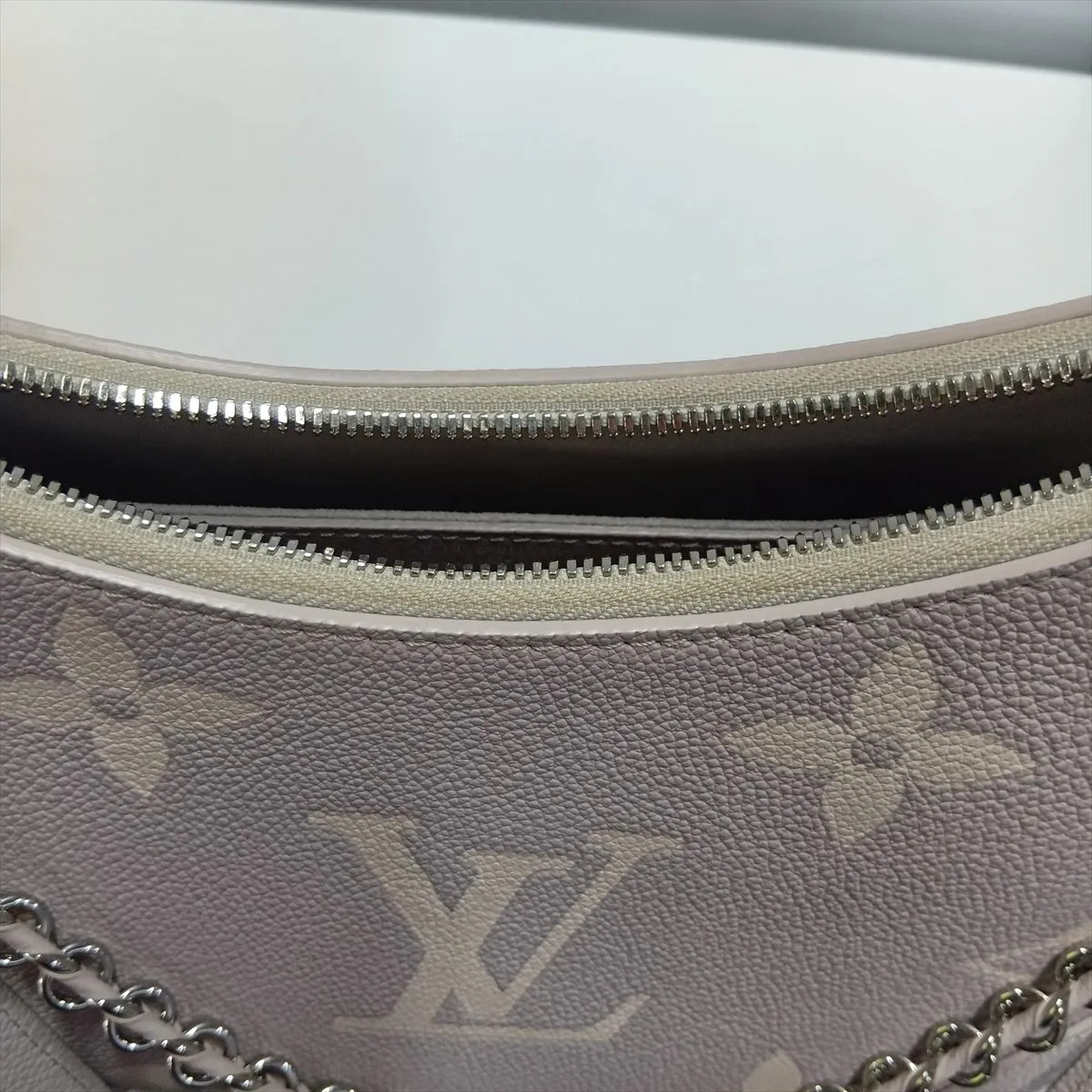 Louis Vuitton Monogram Empreinte Boulogne PM M14211 Gray x beige There was an RF
