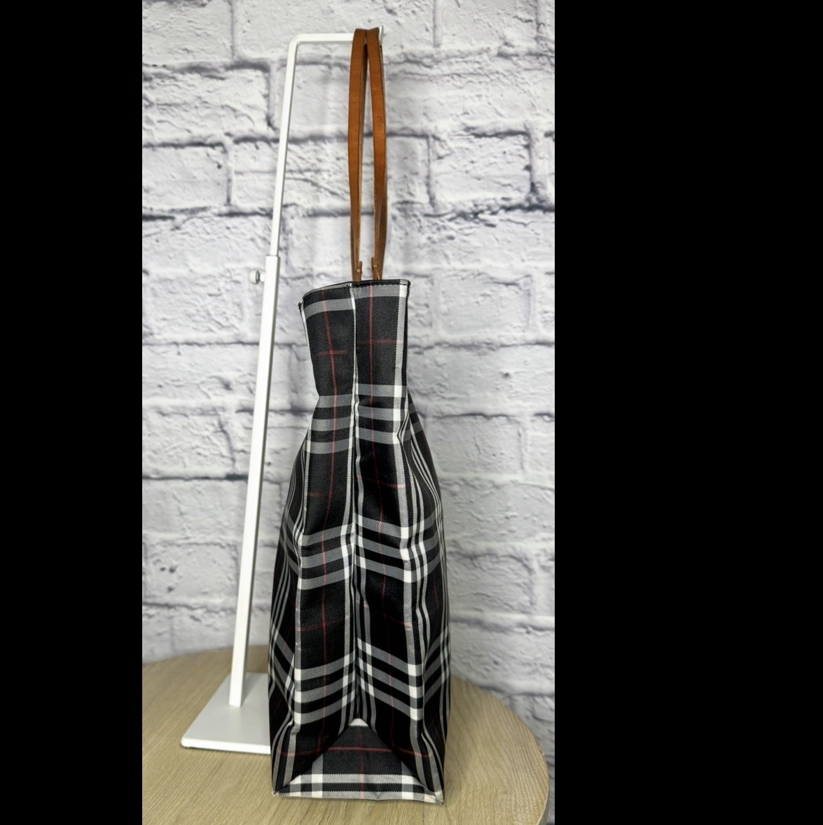 Burberry London vintage check bucket tote bag w/ COA!
