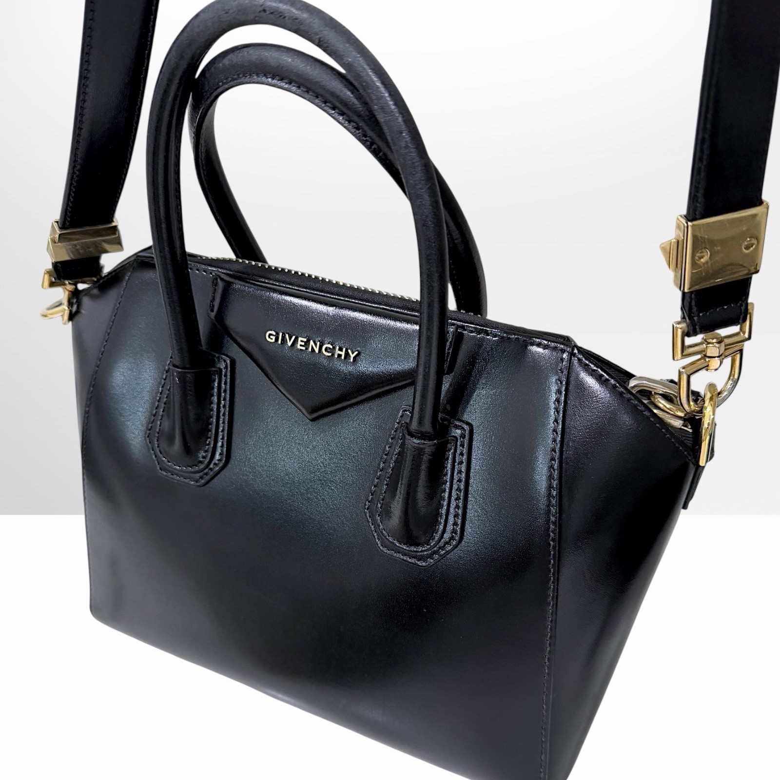 Givenchy Antigona Small Bag In Box Leather Detachable Shoulder Strap