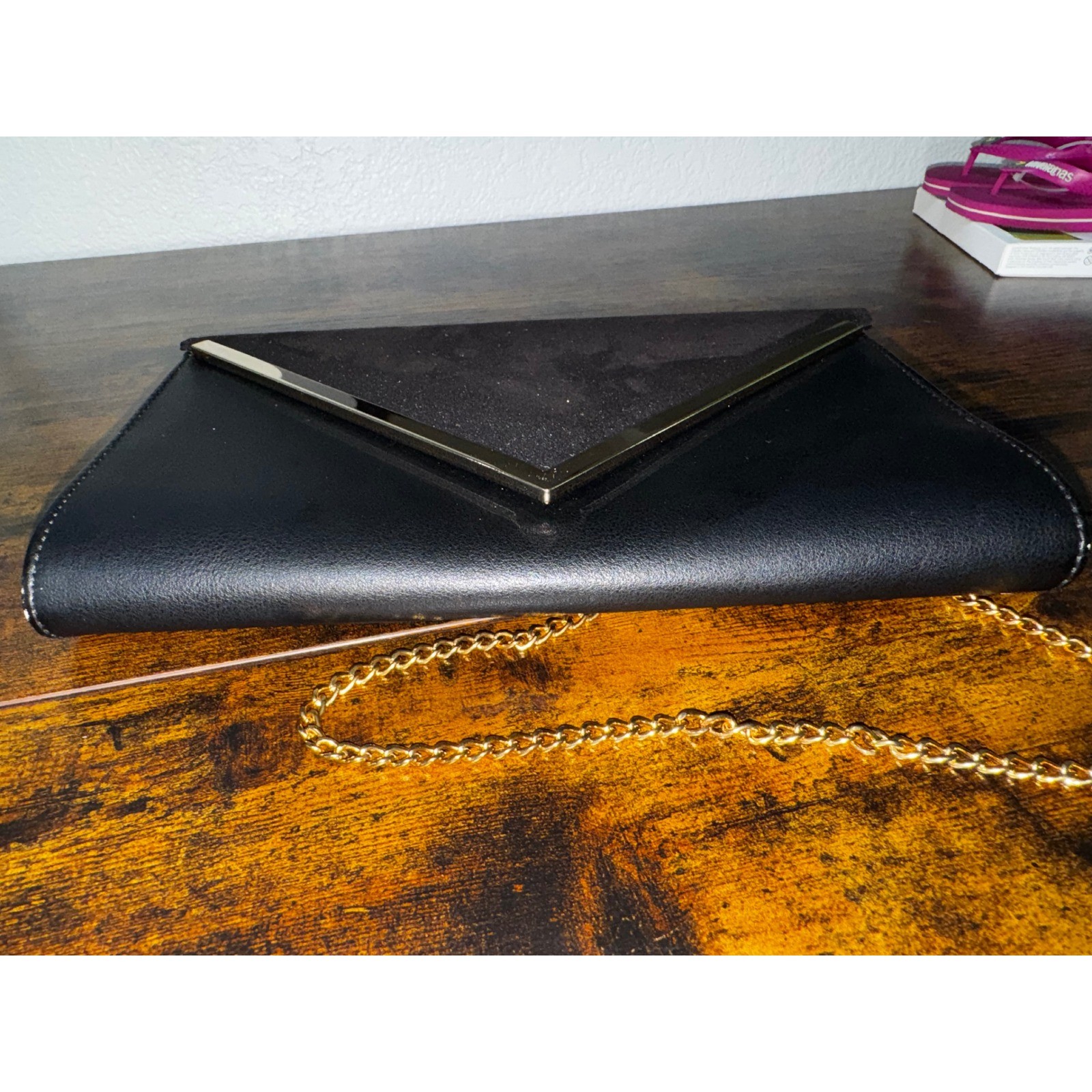 Aldo Black Envelope Clutch Bag Gold Chain Strap V-Shape Trim