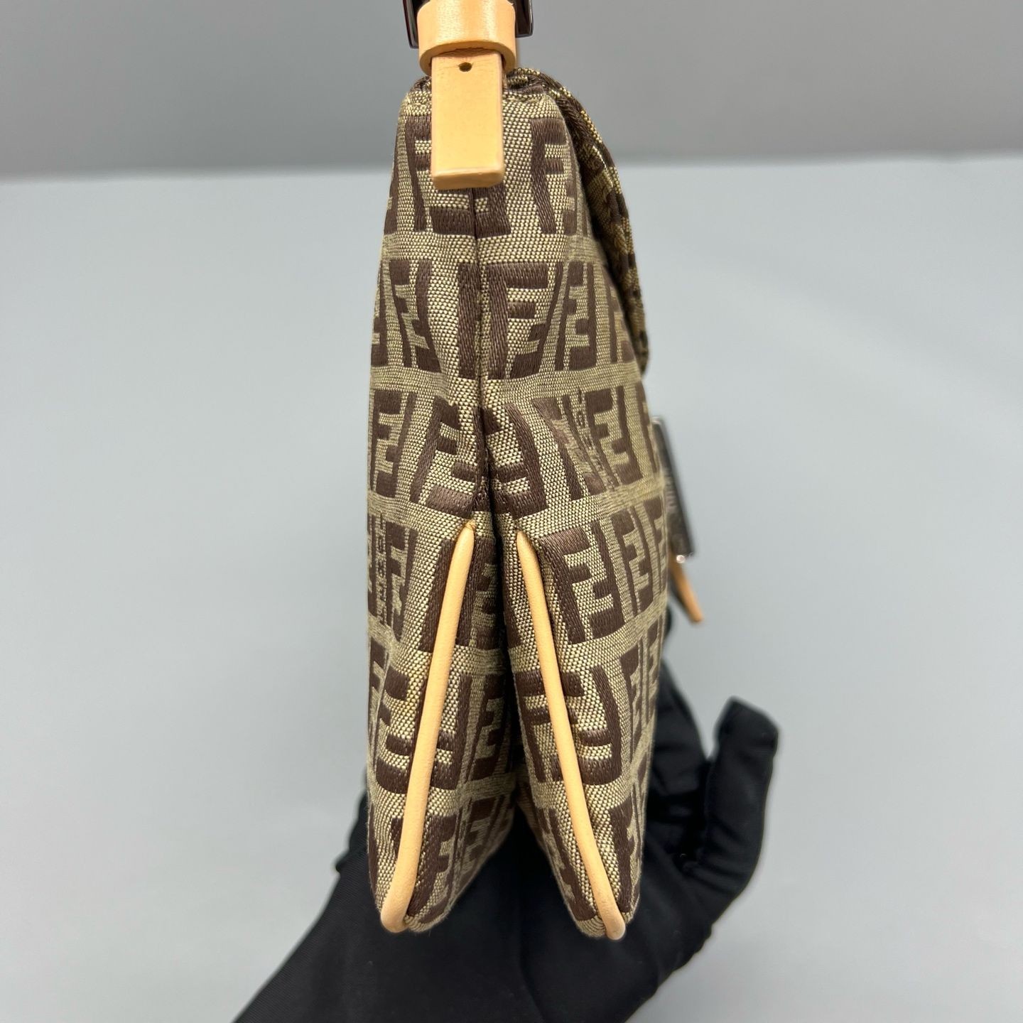 Fendi Vintage Baguette Flap Bag Zucca Canvas GHW Shoulder Crossbody Bag Rare